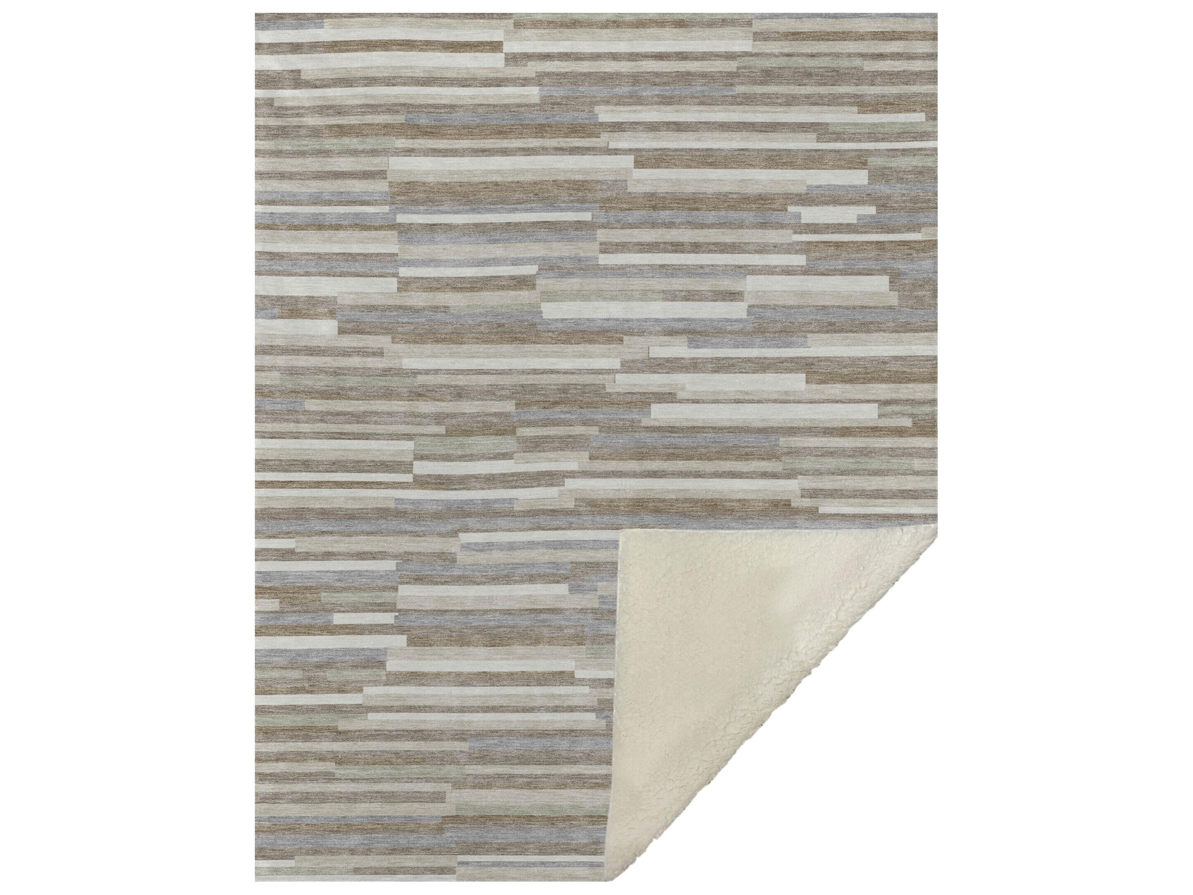 Dalyn Sherpa Brown Polyester Throw