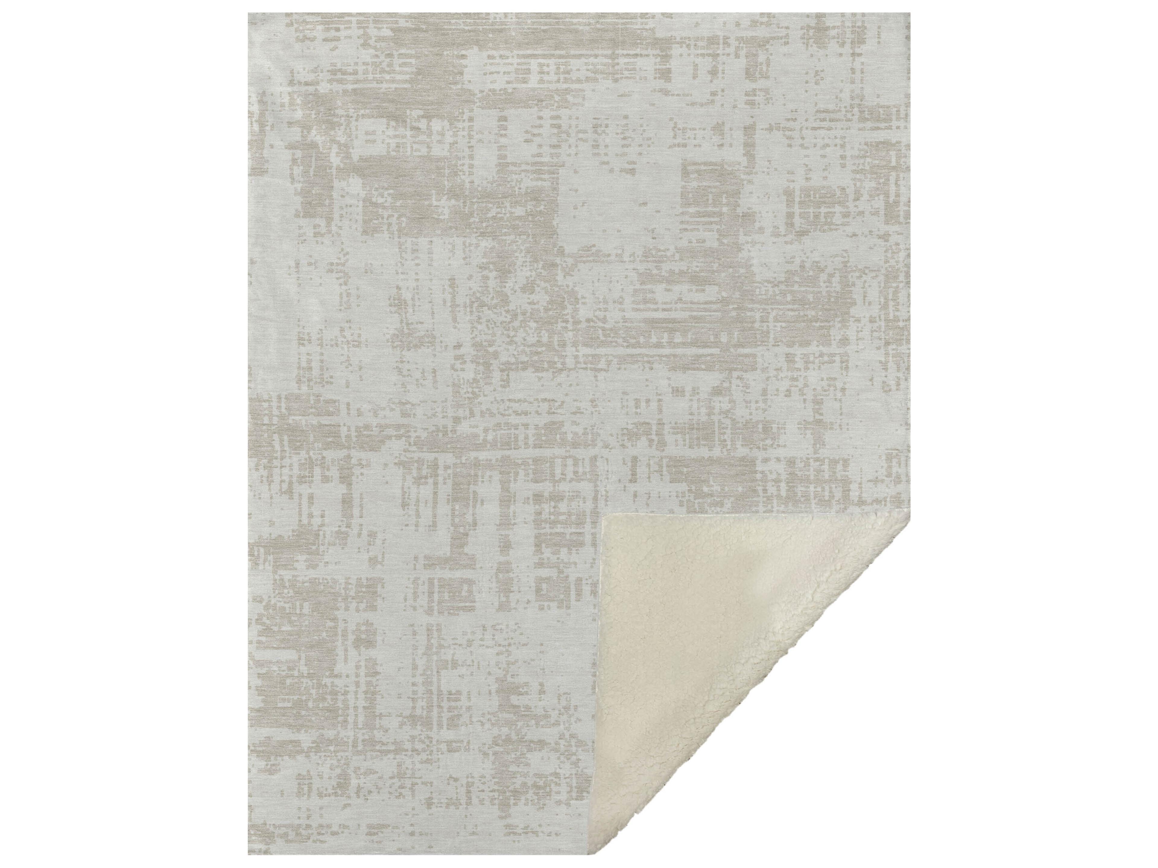 Dalyn Sherpa Ivory Polyester Throw