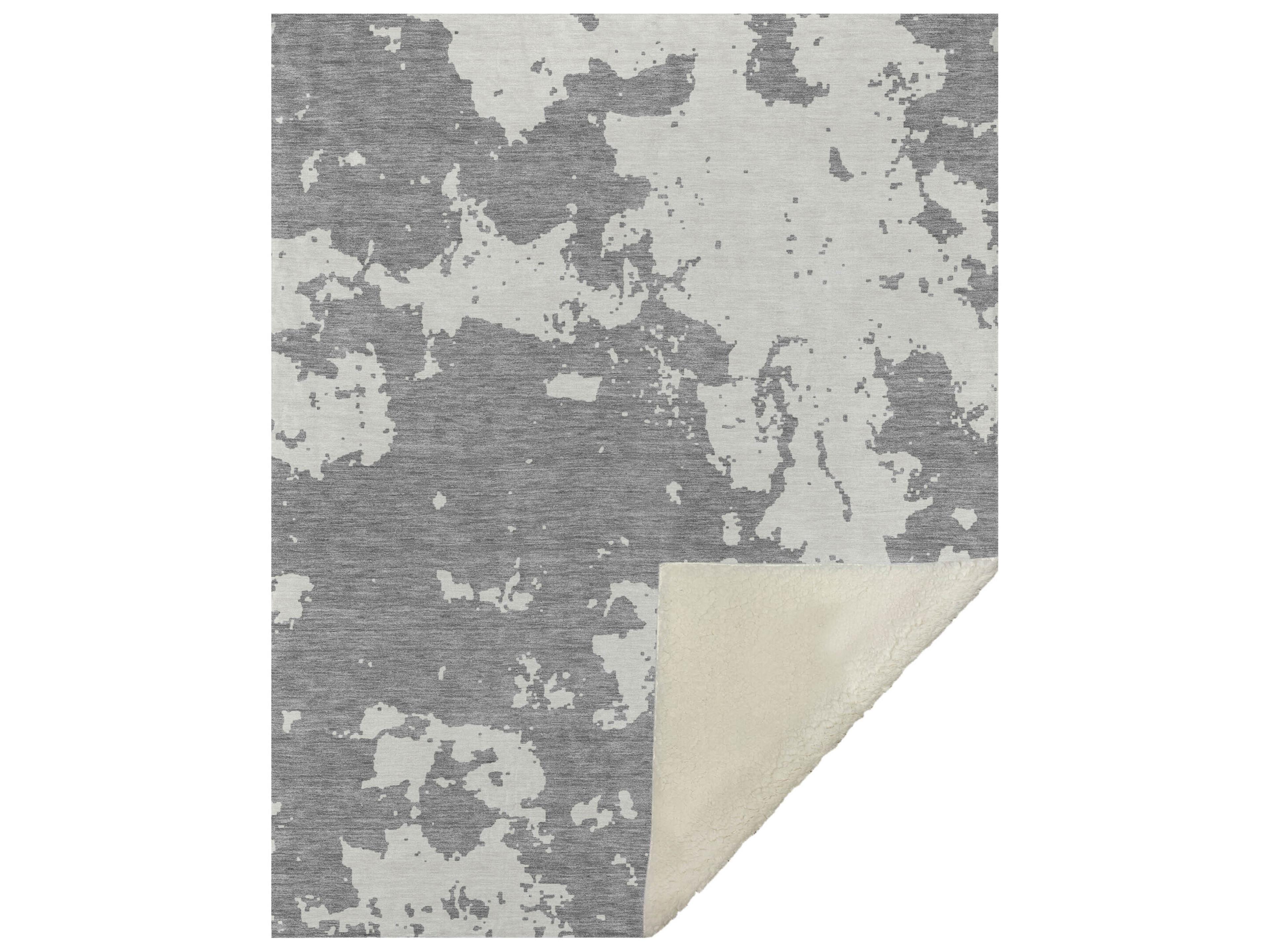 Dalyn Sherpa Gray Polyester Throw