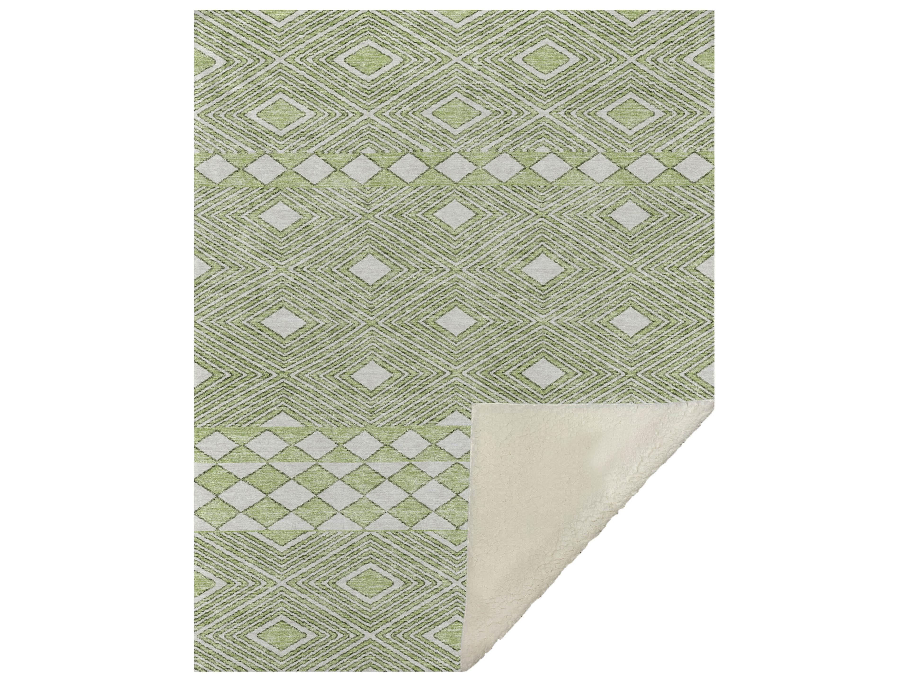 Dalyn Sherpa Green Polyester Throw