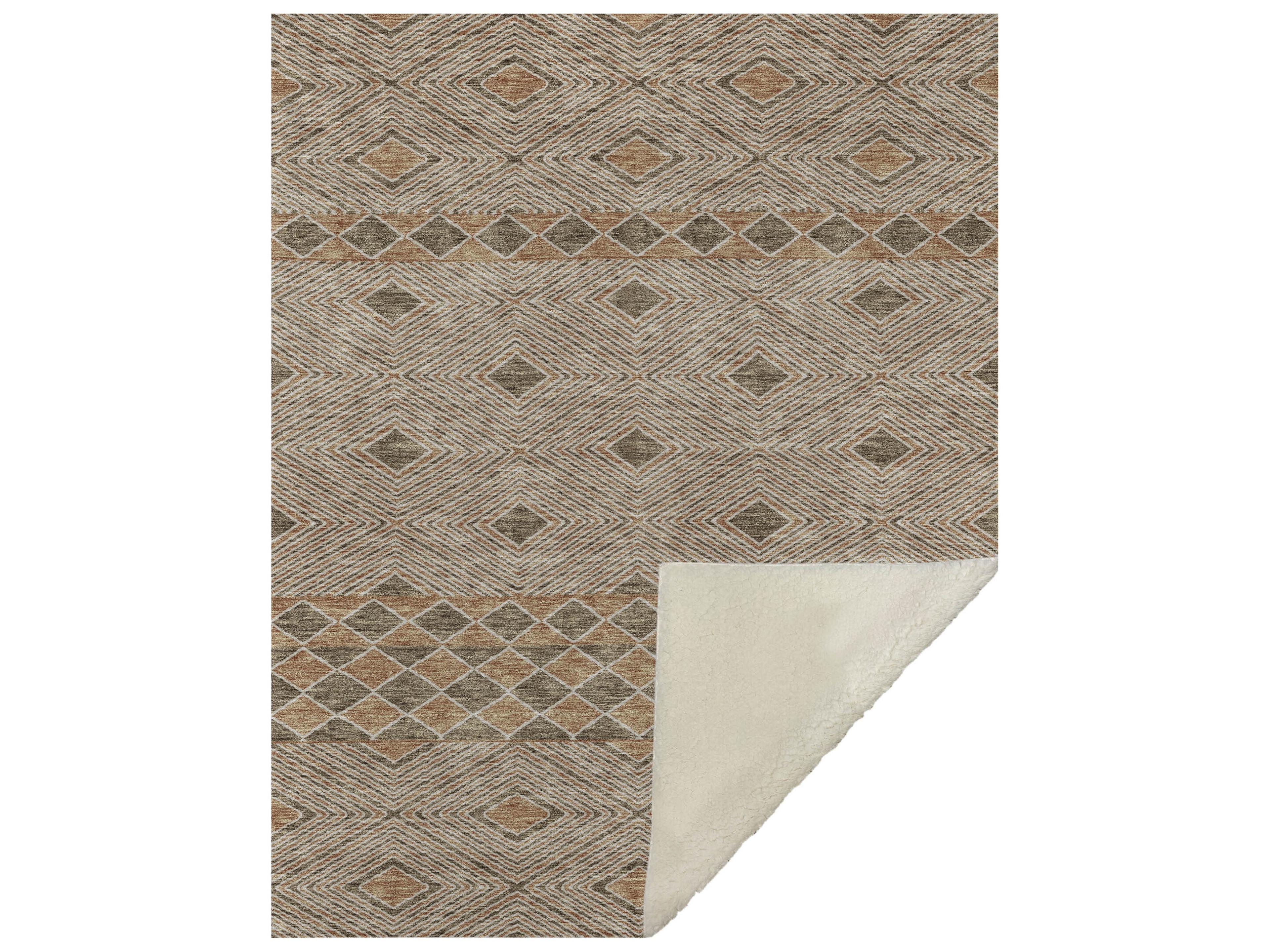 Dalyn Sherpa Brown Polyester Throw