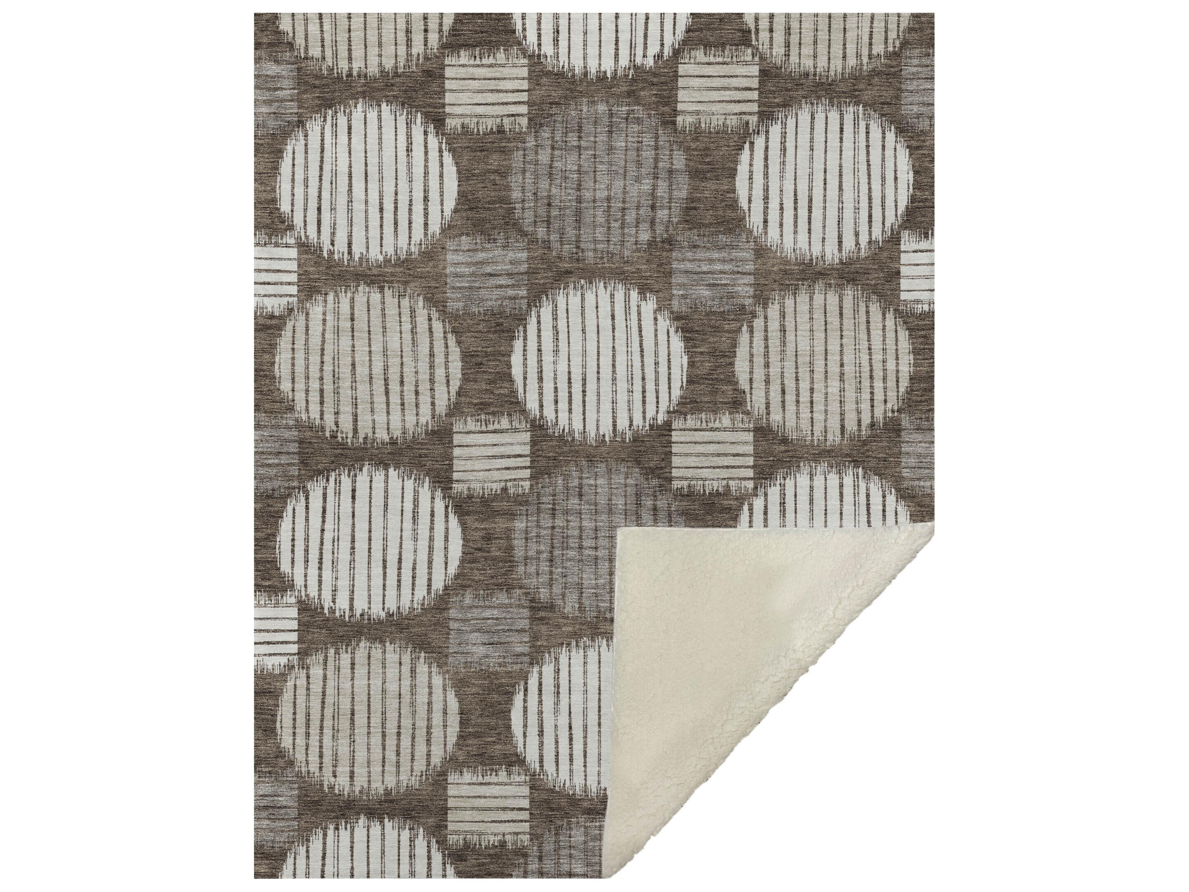 Dalyn Sherpa Brown Polyester Throw