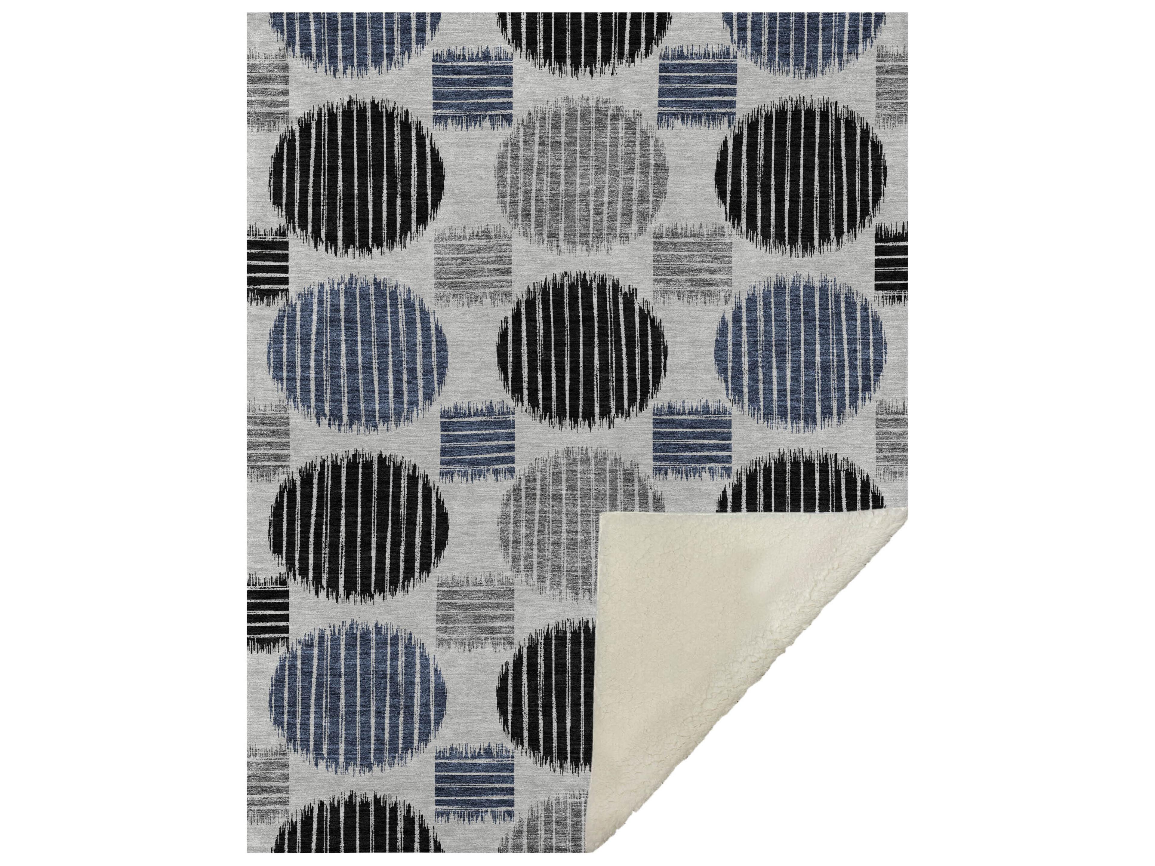 Dalyn Sherpa Gray Polyester Throw