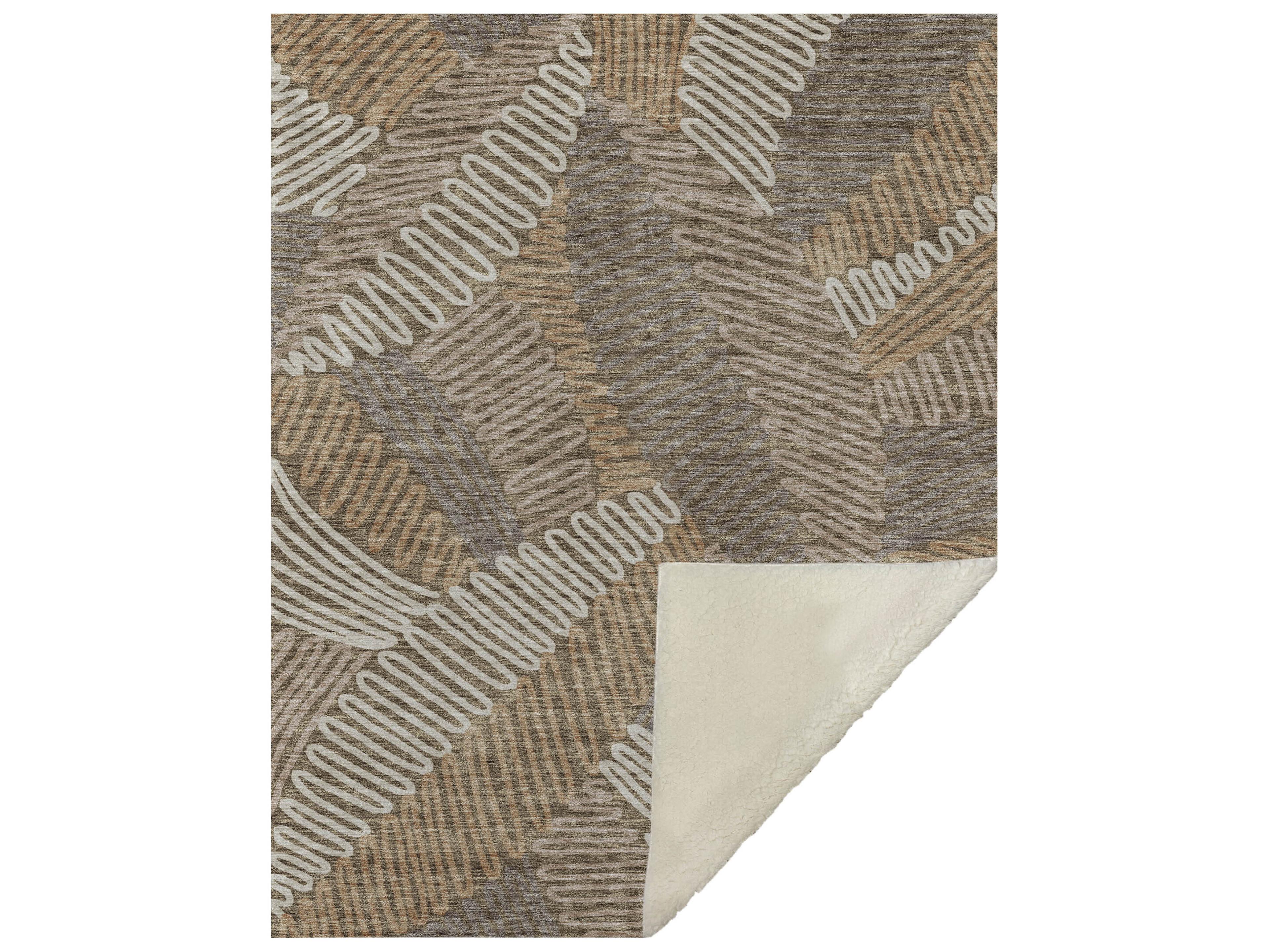 Dalyn Sherpa Brown Polyester Throw