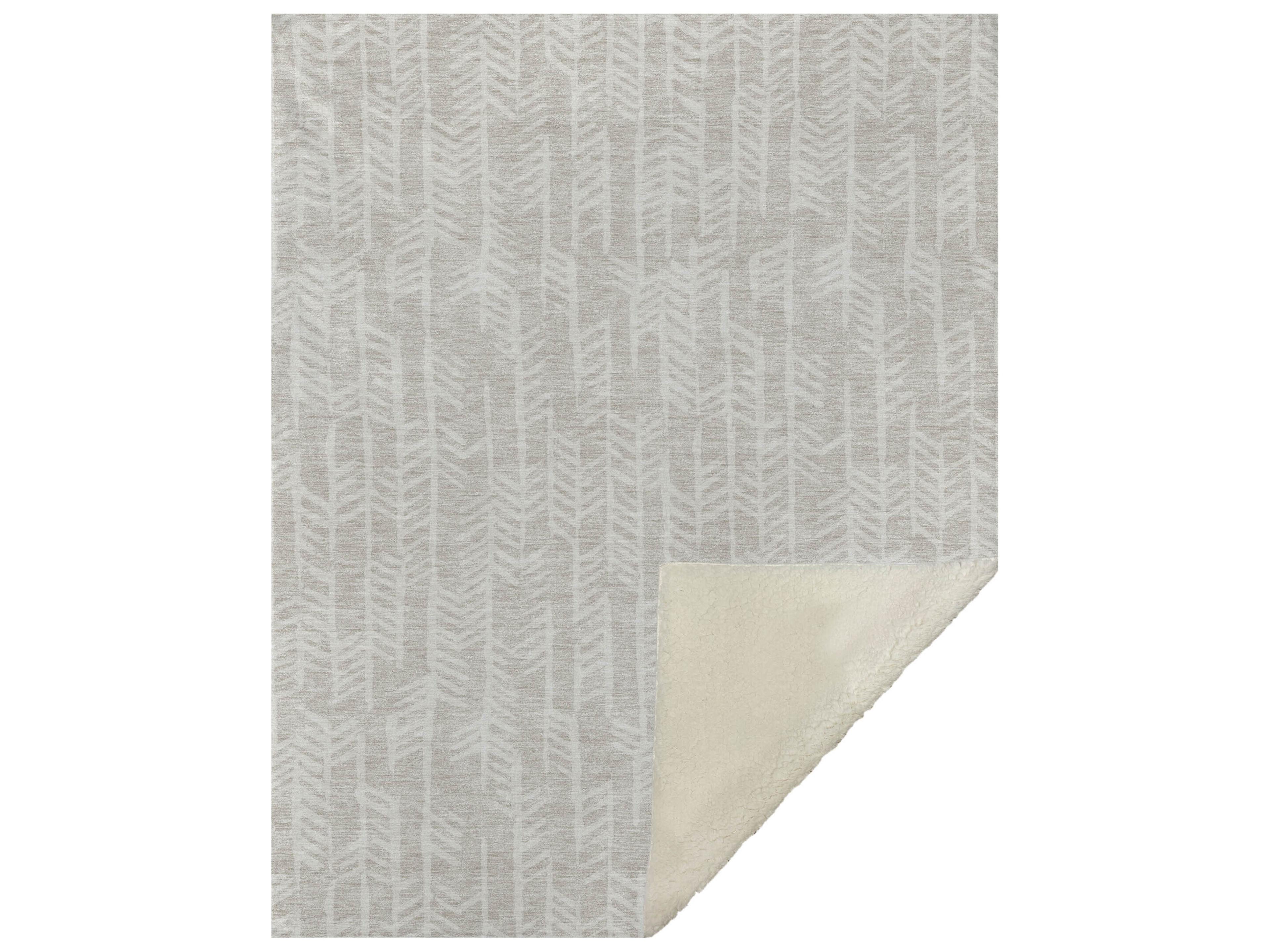 Dalyn Sherpa Brown Polyester Throw
