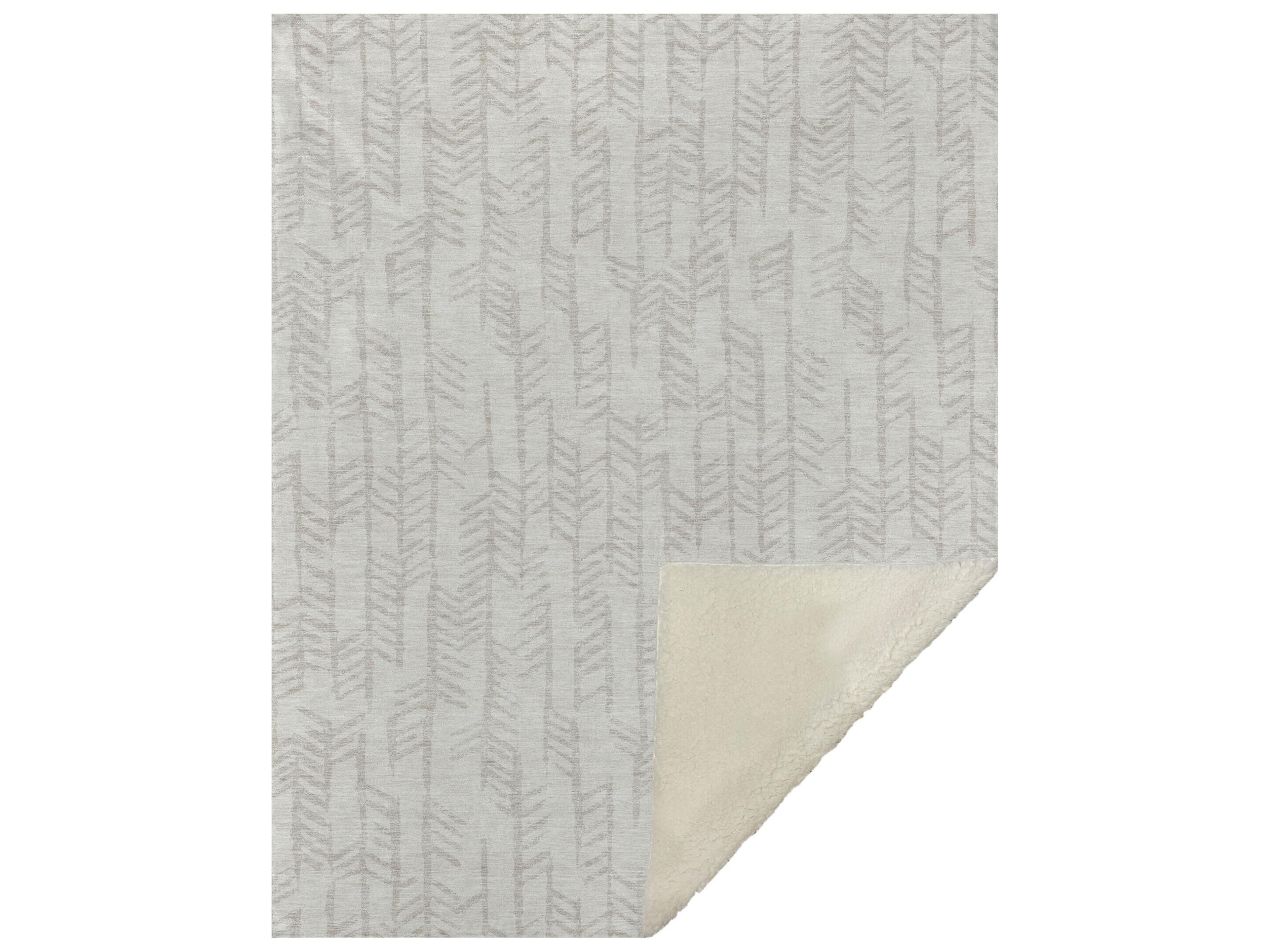 Dalyn Sherpa Ivory Polyester Throw