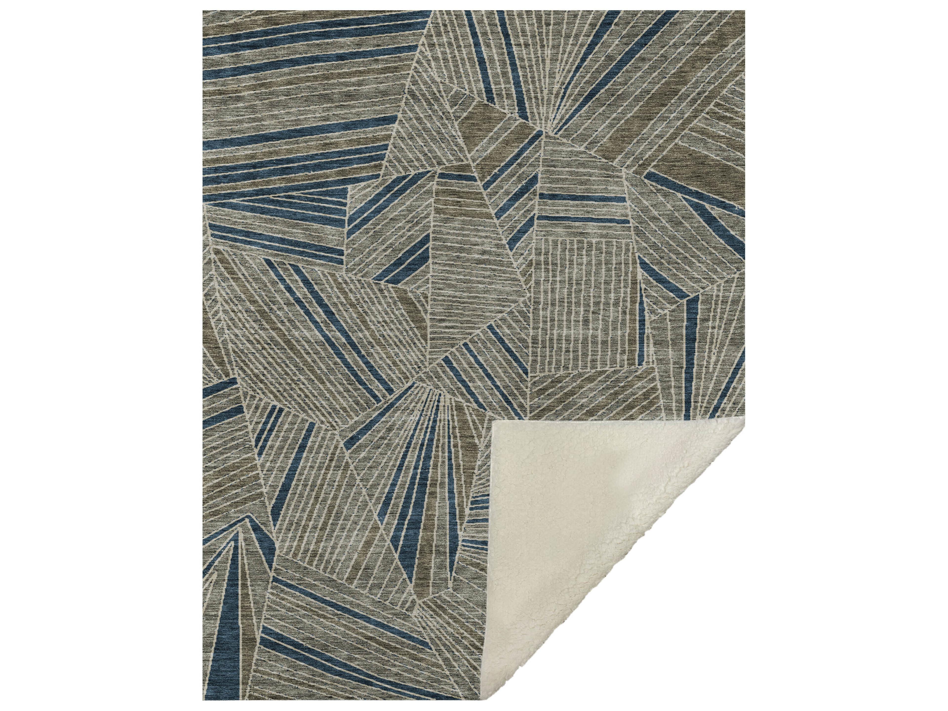 Dalyn Sherpa Brown Polyester Throw