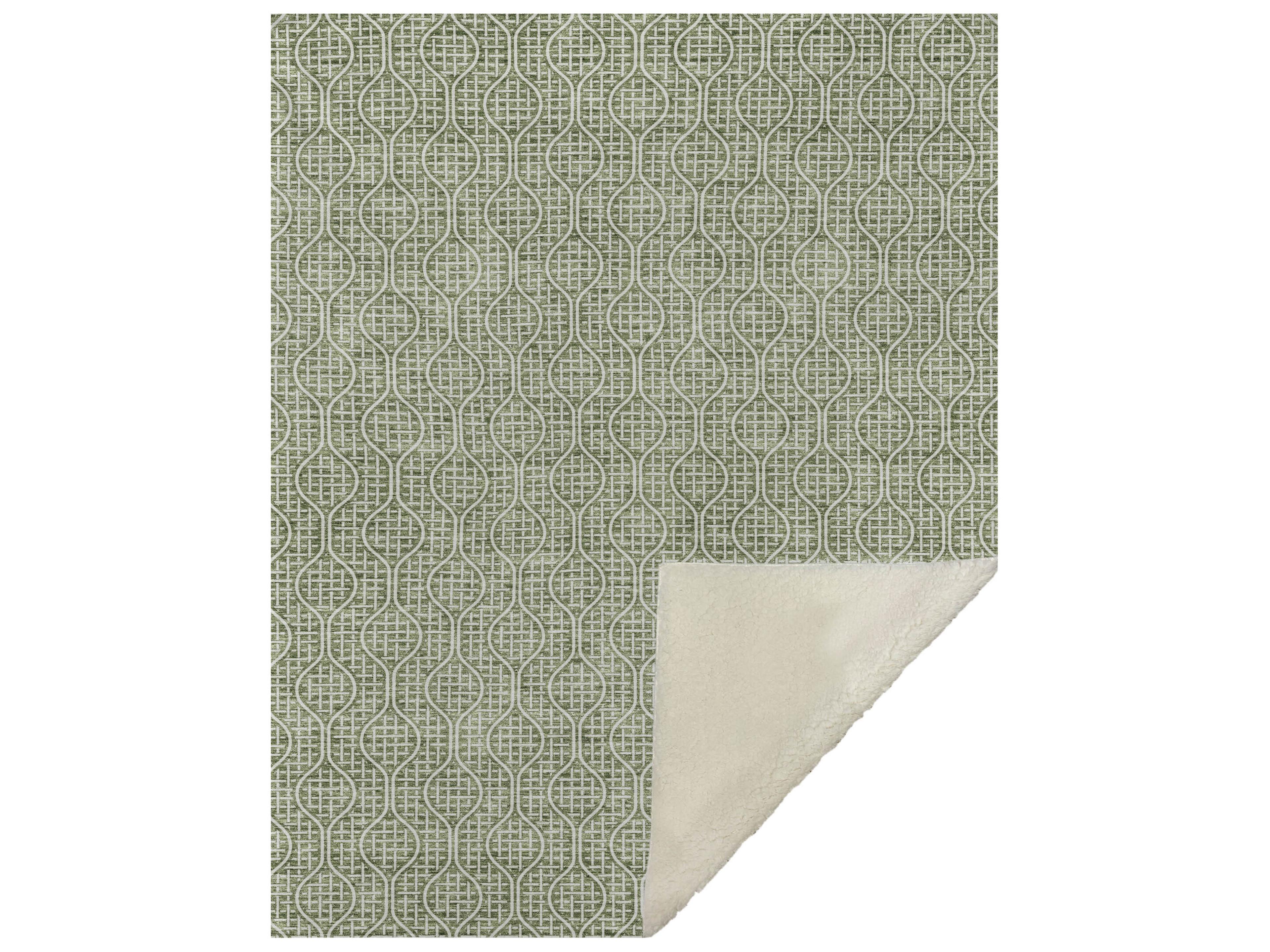 Dalyn Sherpa Green Polyester Throw
