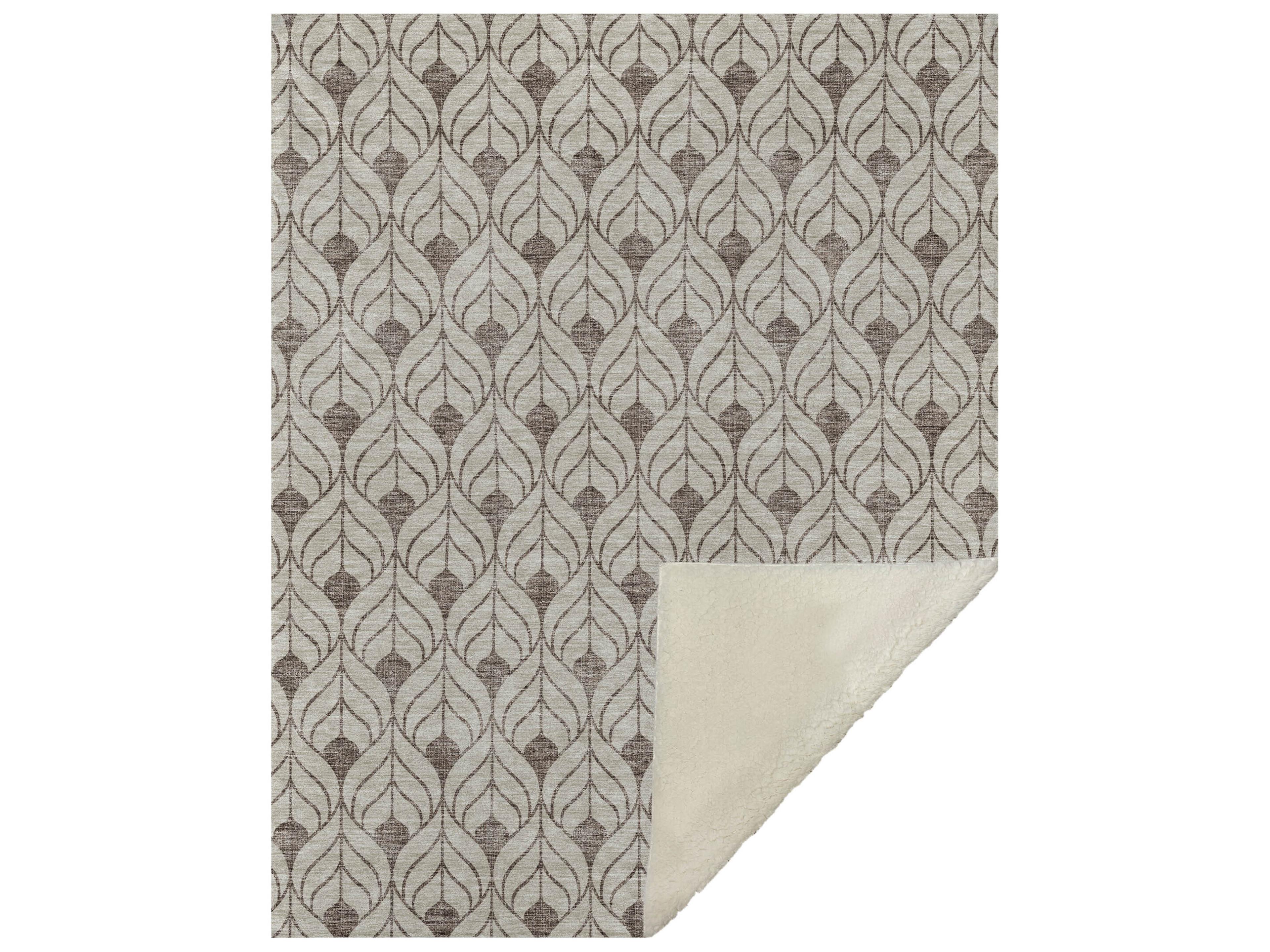 Dalyn Sherpa Brown Polyester Throw