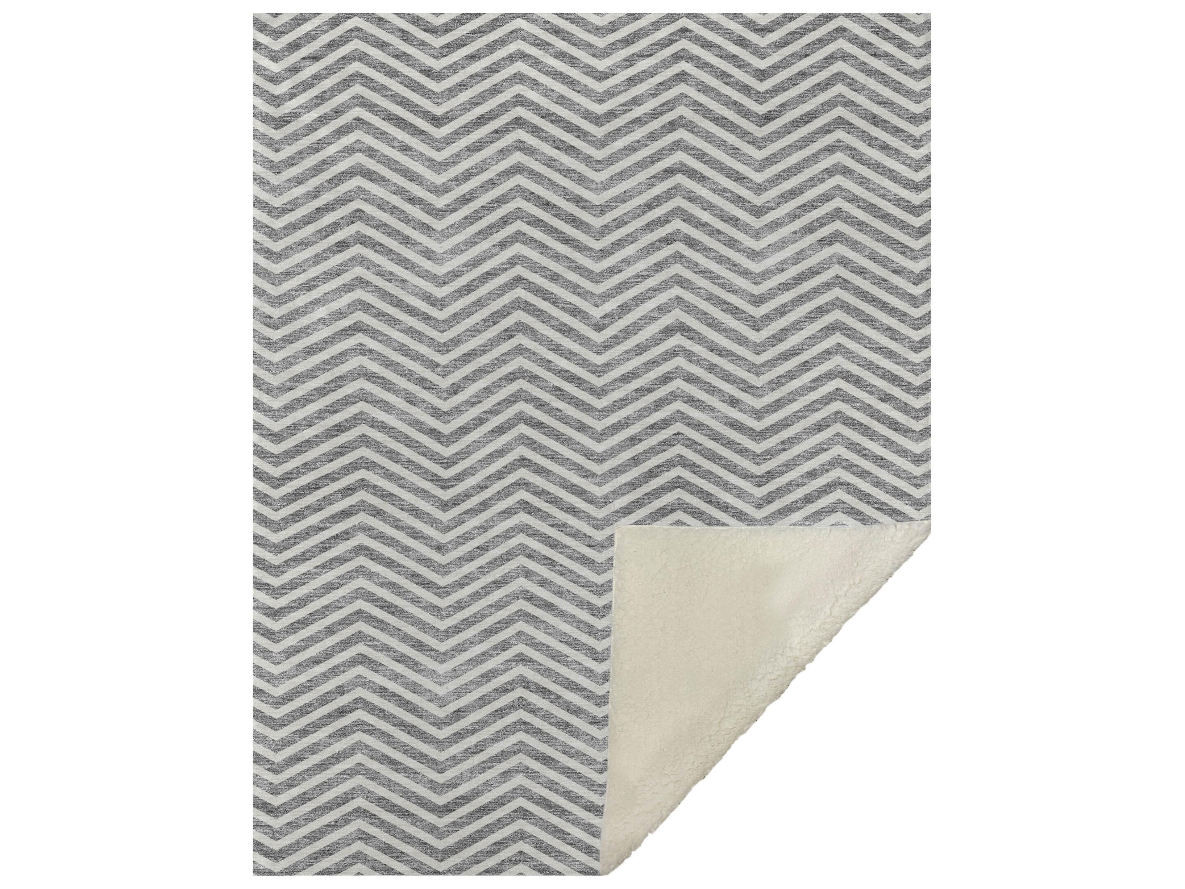 Dalyn Sherpa Gray Polyester Throw