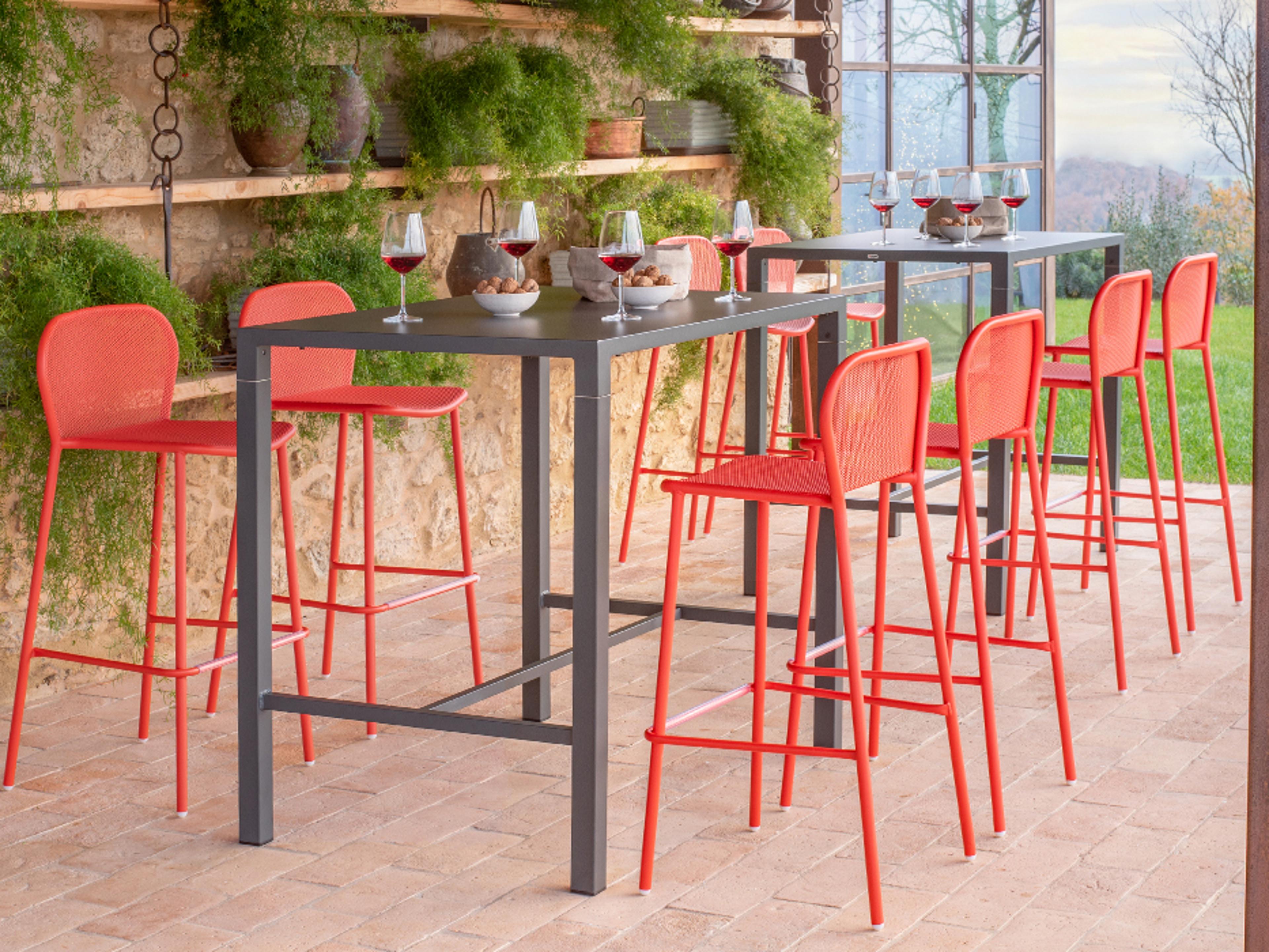EMU Darwin Steel Outdoor Patio Dining Set