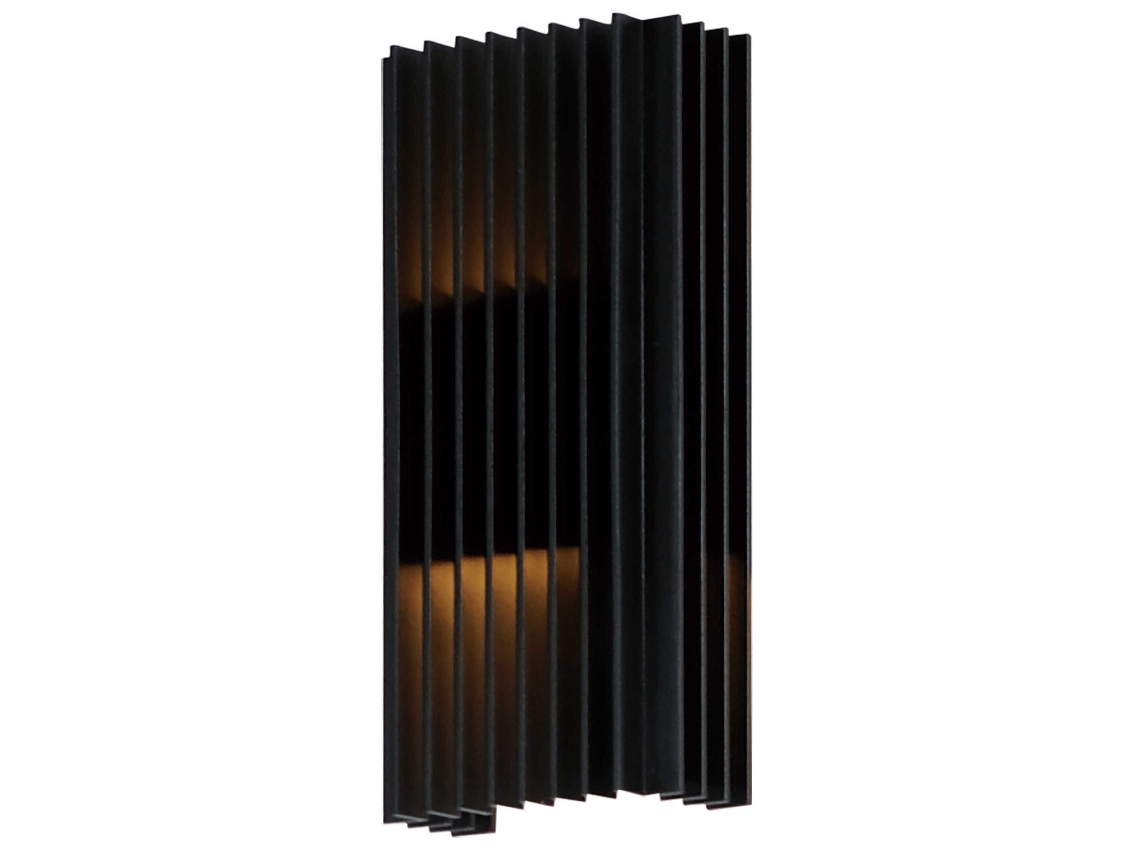 ET2 Rampart 2 - Light Outdoor Wall Light