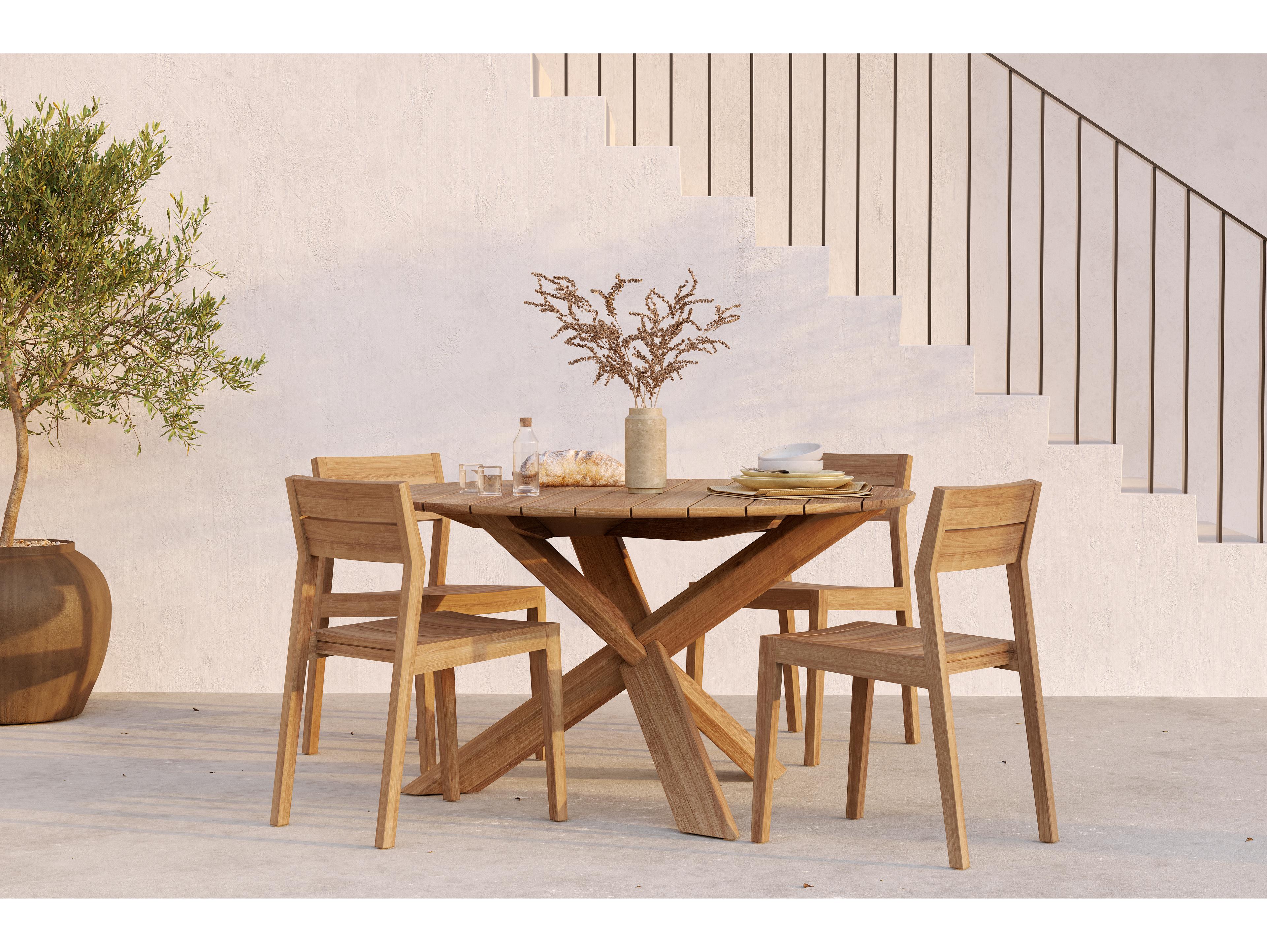 Ethnicraft Outdoor Circle Teak Dining Set