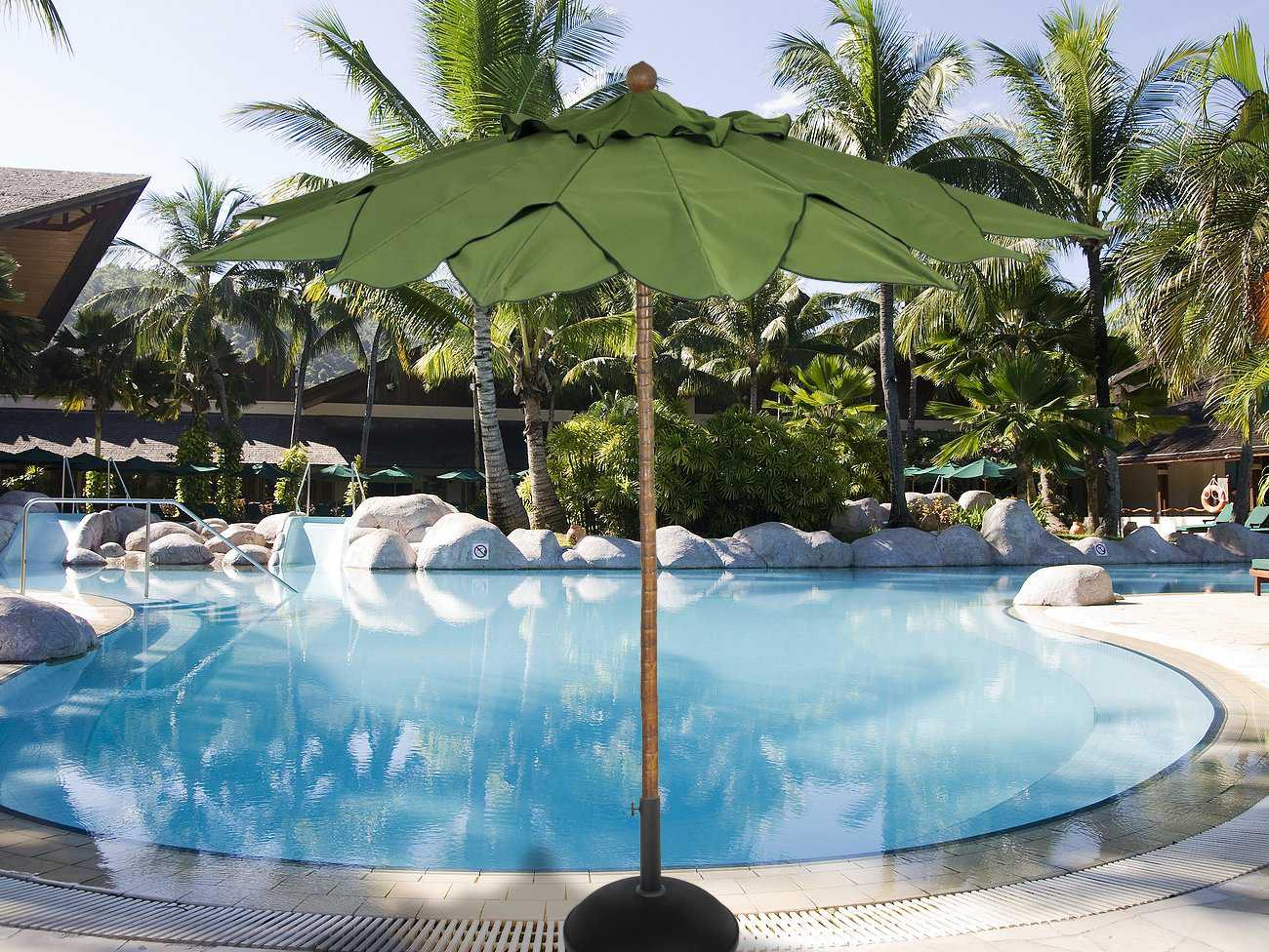 Fiberbuilt Palm Fiber Teak 8 Foot Leaf Pulley Wood Outdoor Patio Umbrella