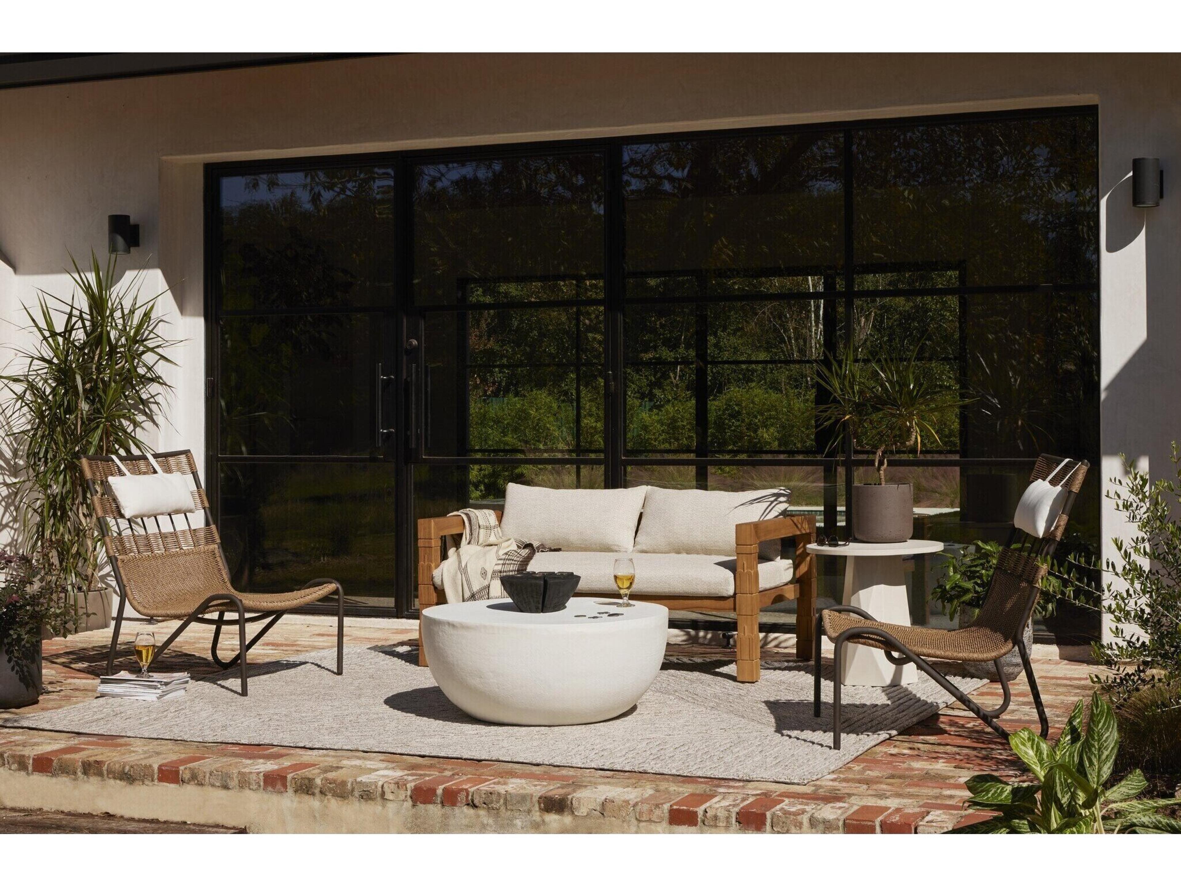 Luxecor Globetrotter Outdoor Matte White Cast Aluminum Round Coffee Table