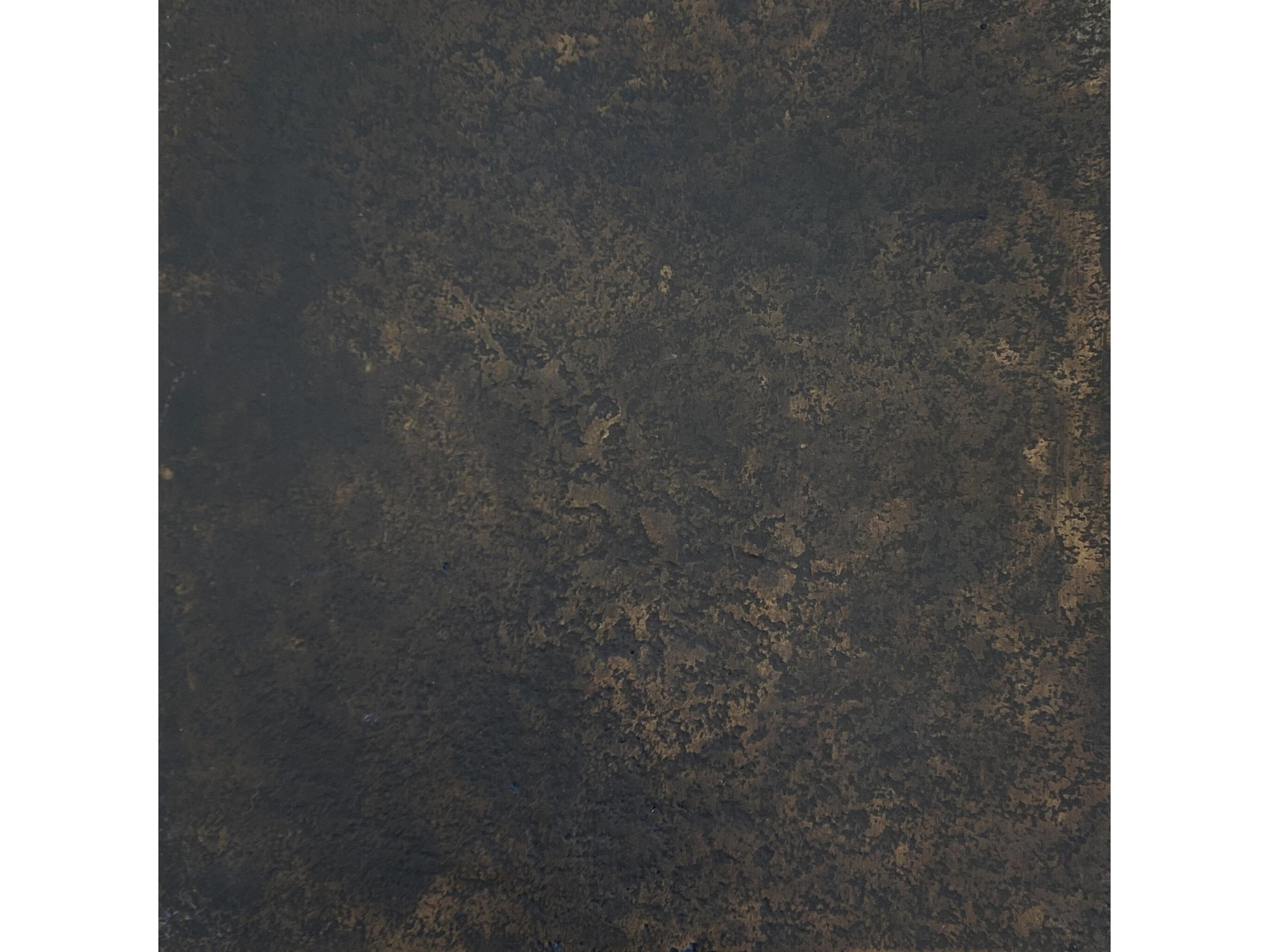 Luxecor Globetrotter Daffin Round Metal Black Antique Dining Table