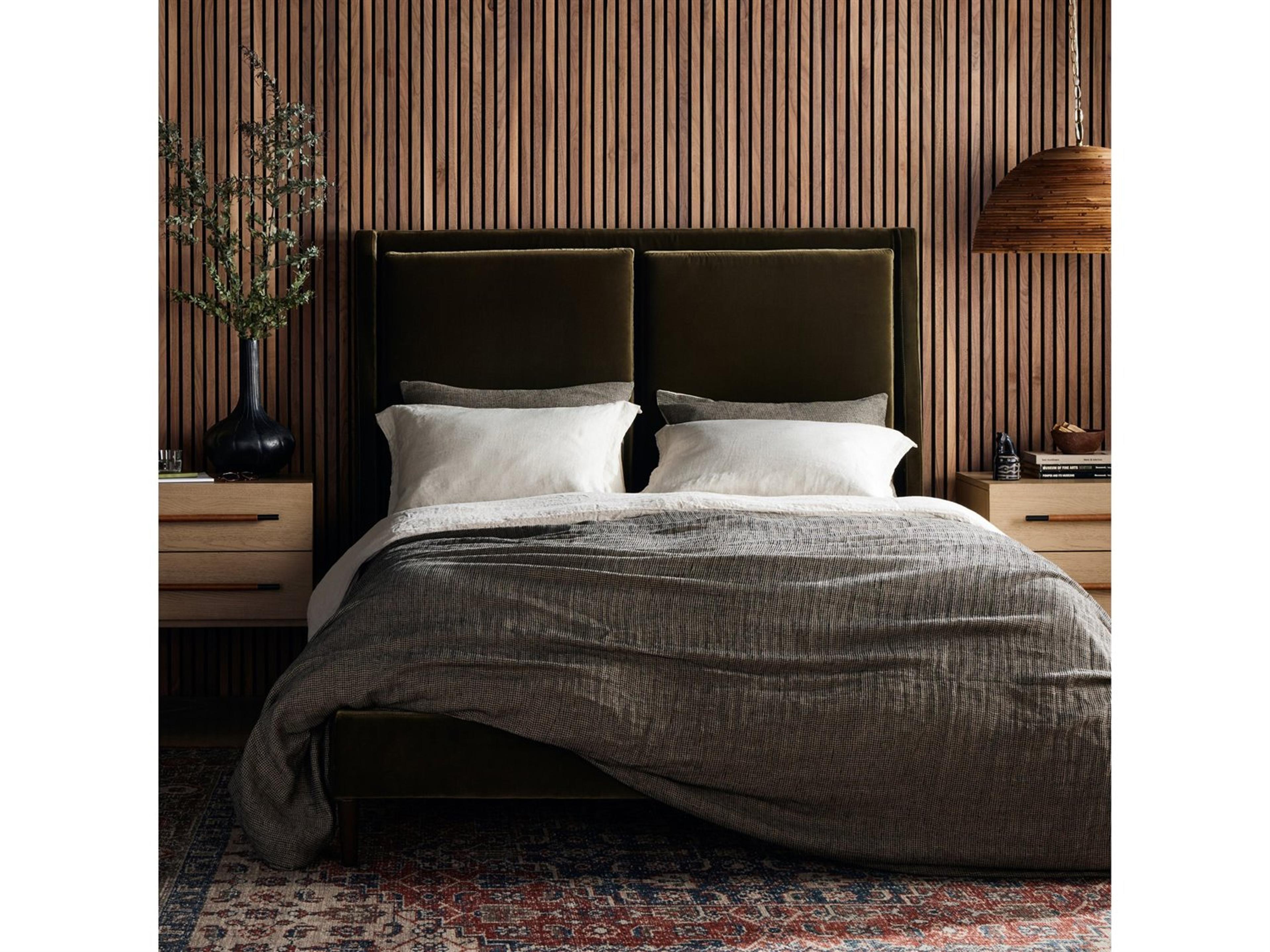 Four Hands Kensington Bedroom Set