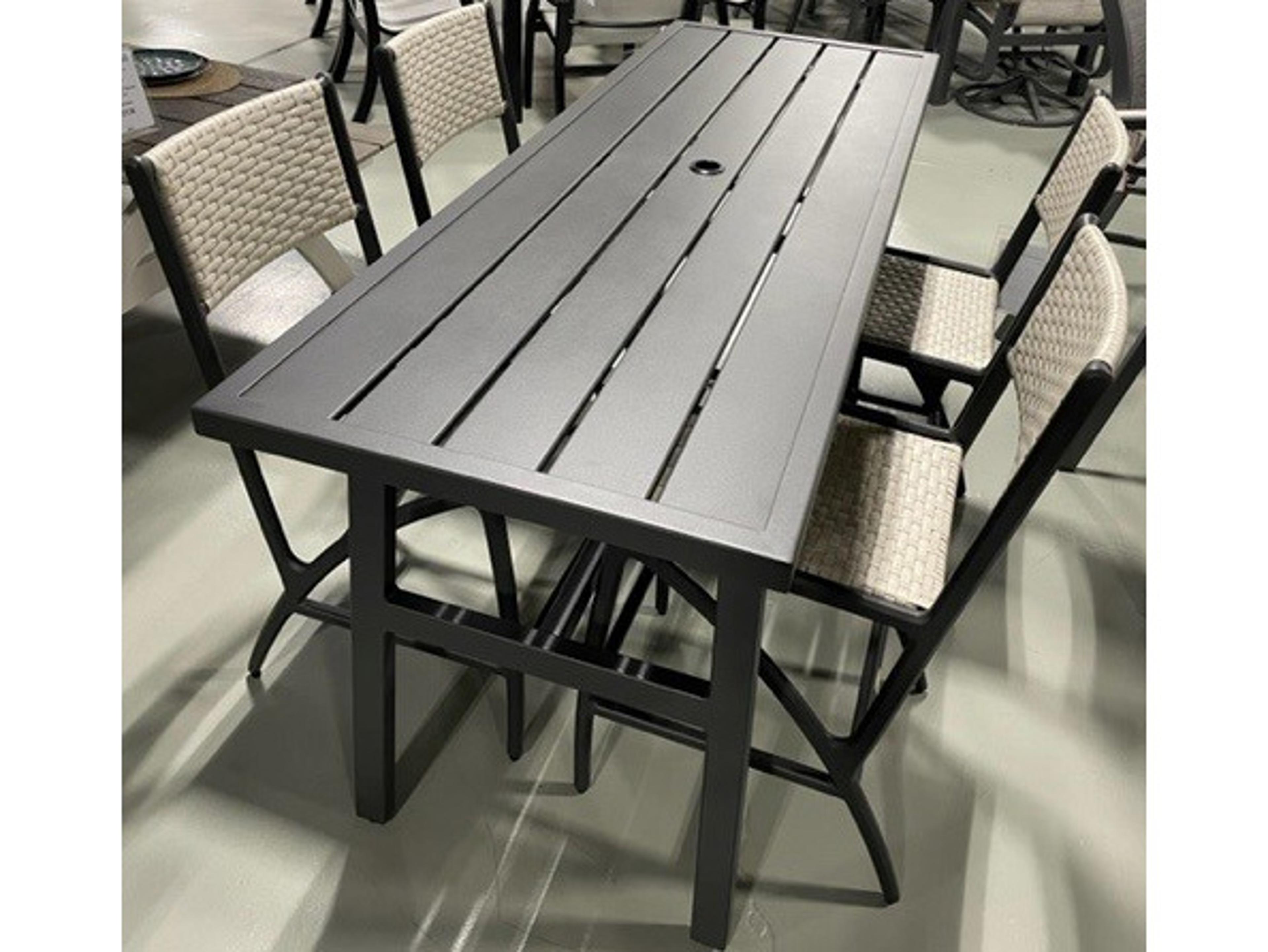 Gensun Amari Woven Aluminum Counter Set