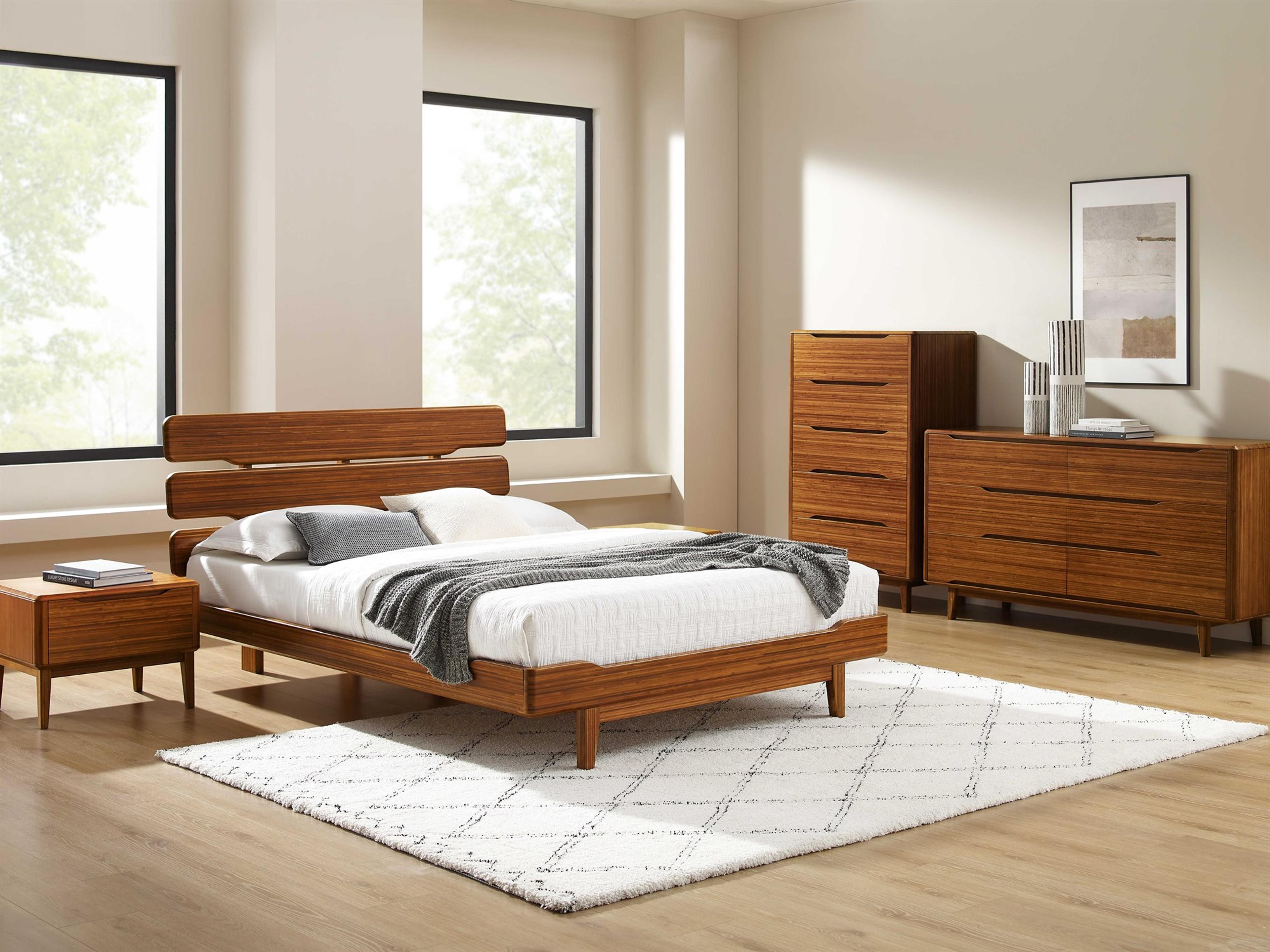 Currant Bed Bedroom Set