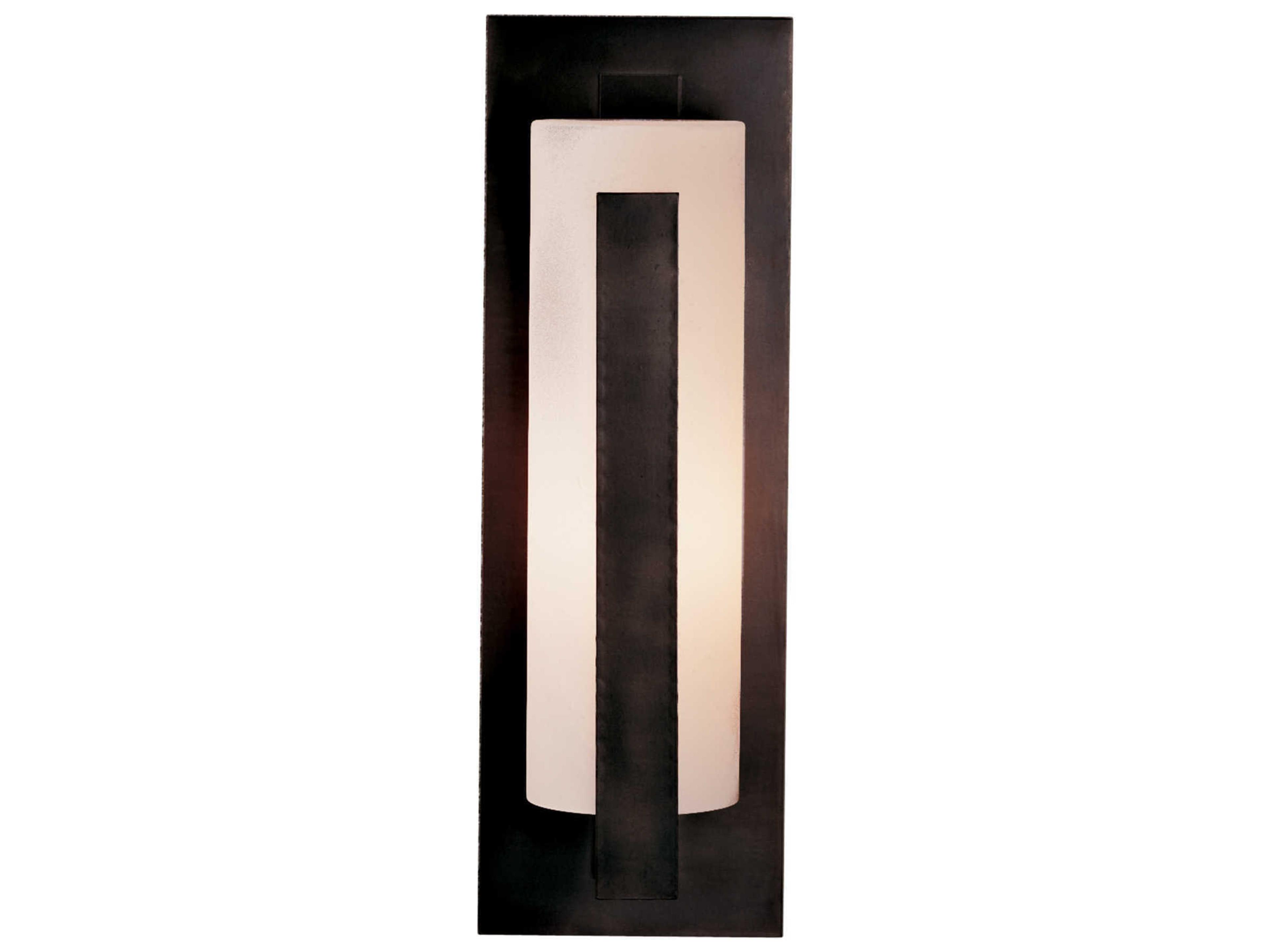 Hubbardton Forge Vertical 1 - Light Incandescent Outdoor Wall Light