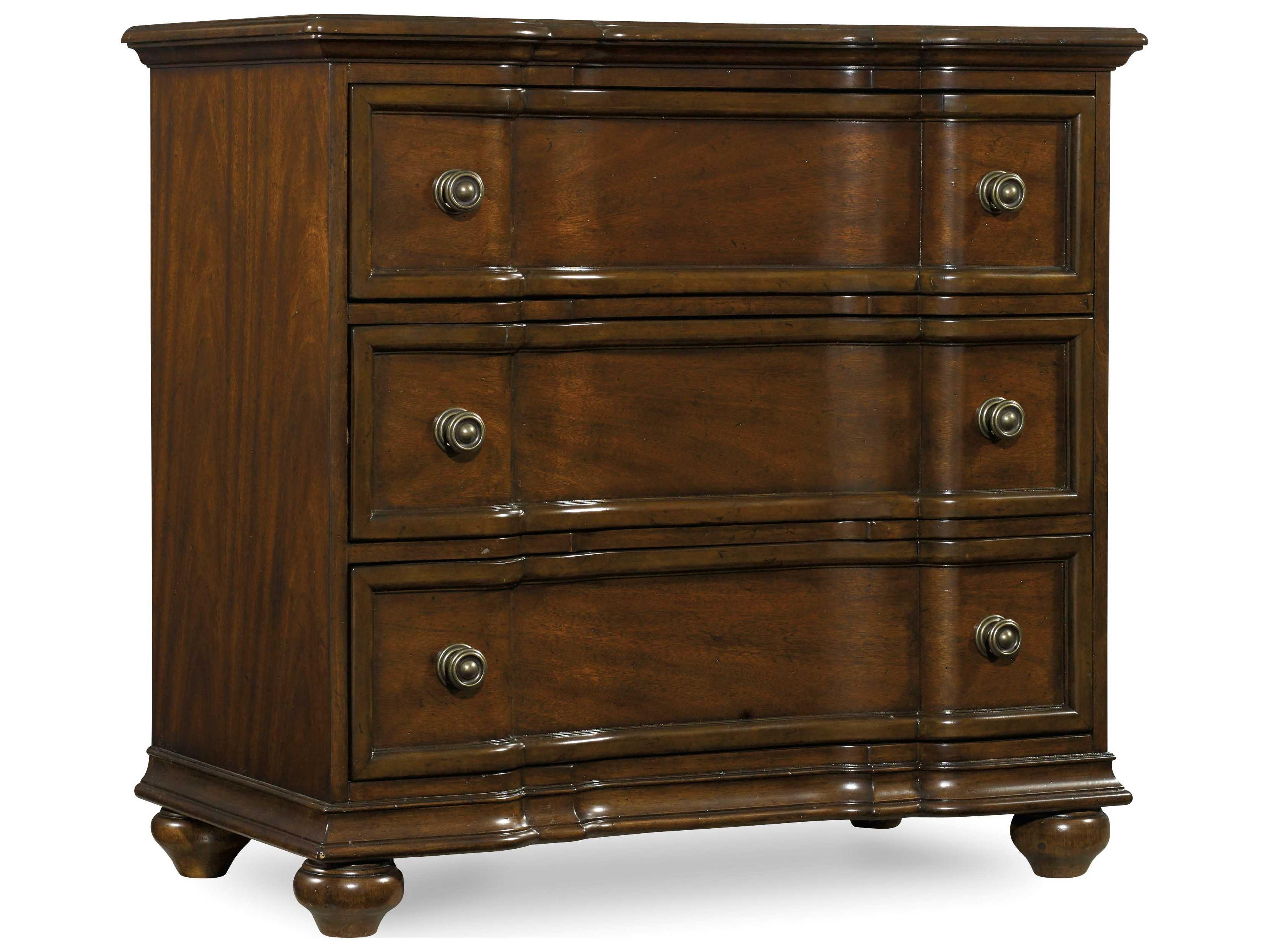 Hooker Furniture Leesburg Bachelor 3-Drawers Brown Mahogany Wood Chest Nightstand