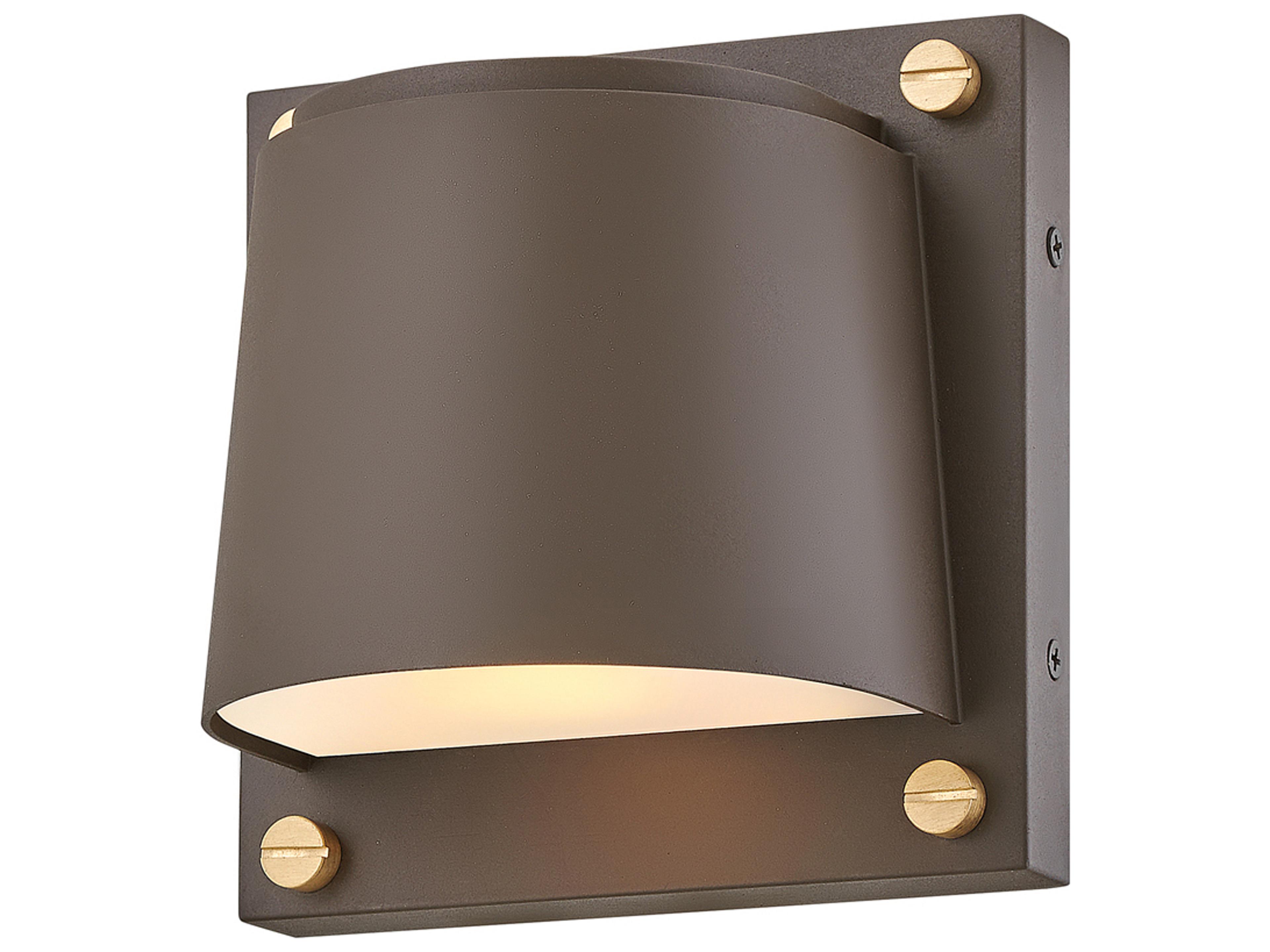 Hinkley Scout 1 - Light Outdoor Wall Light