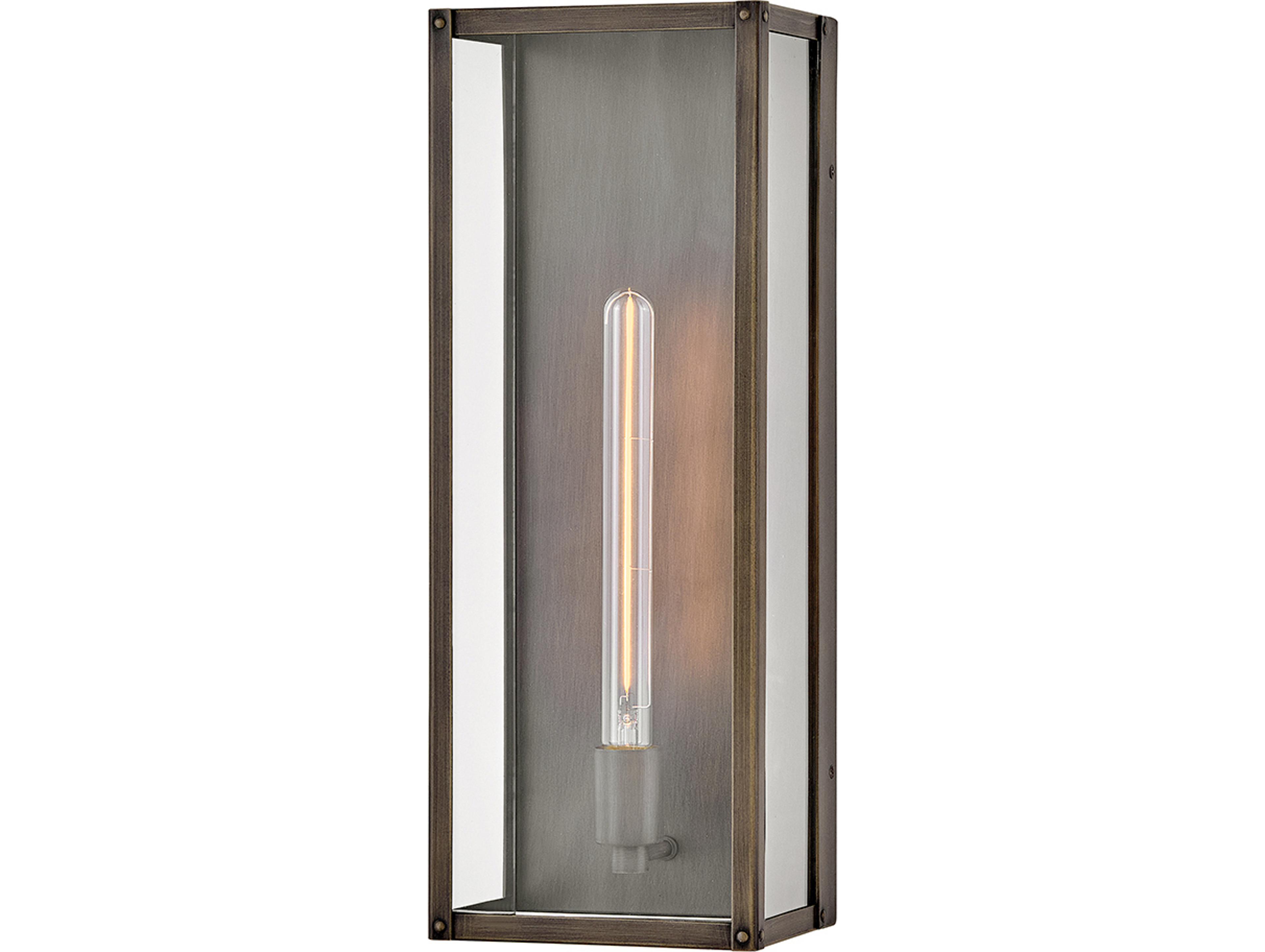 Max 1-Light Outdoor Wall Light