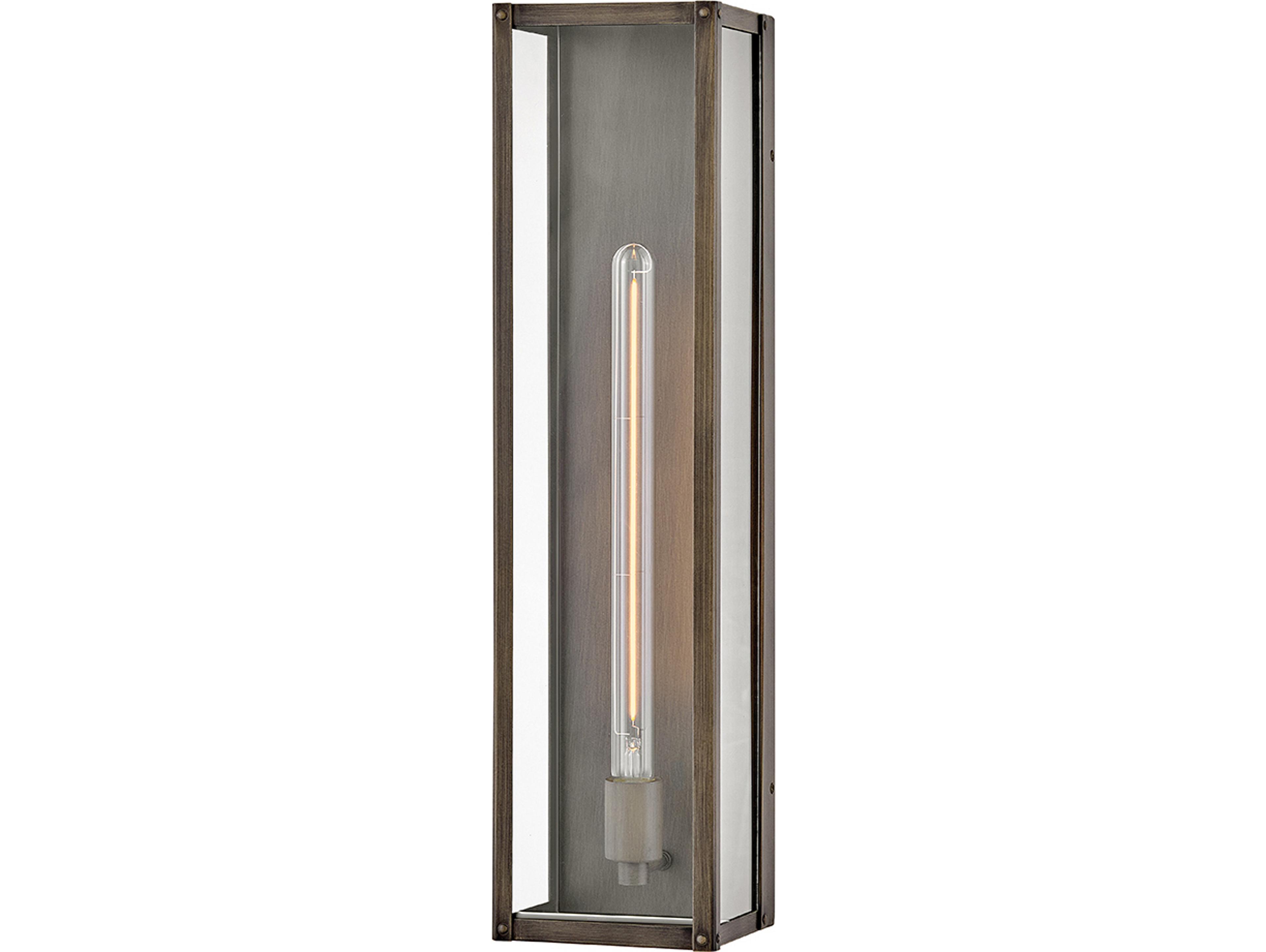 Max 1-Light Outdoor Wall Light