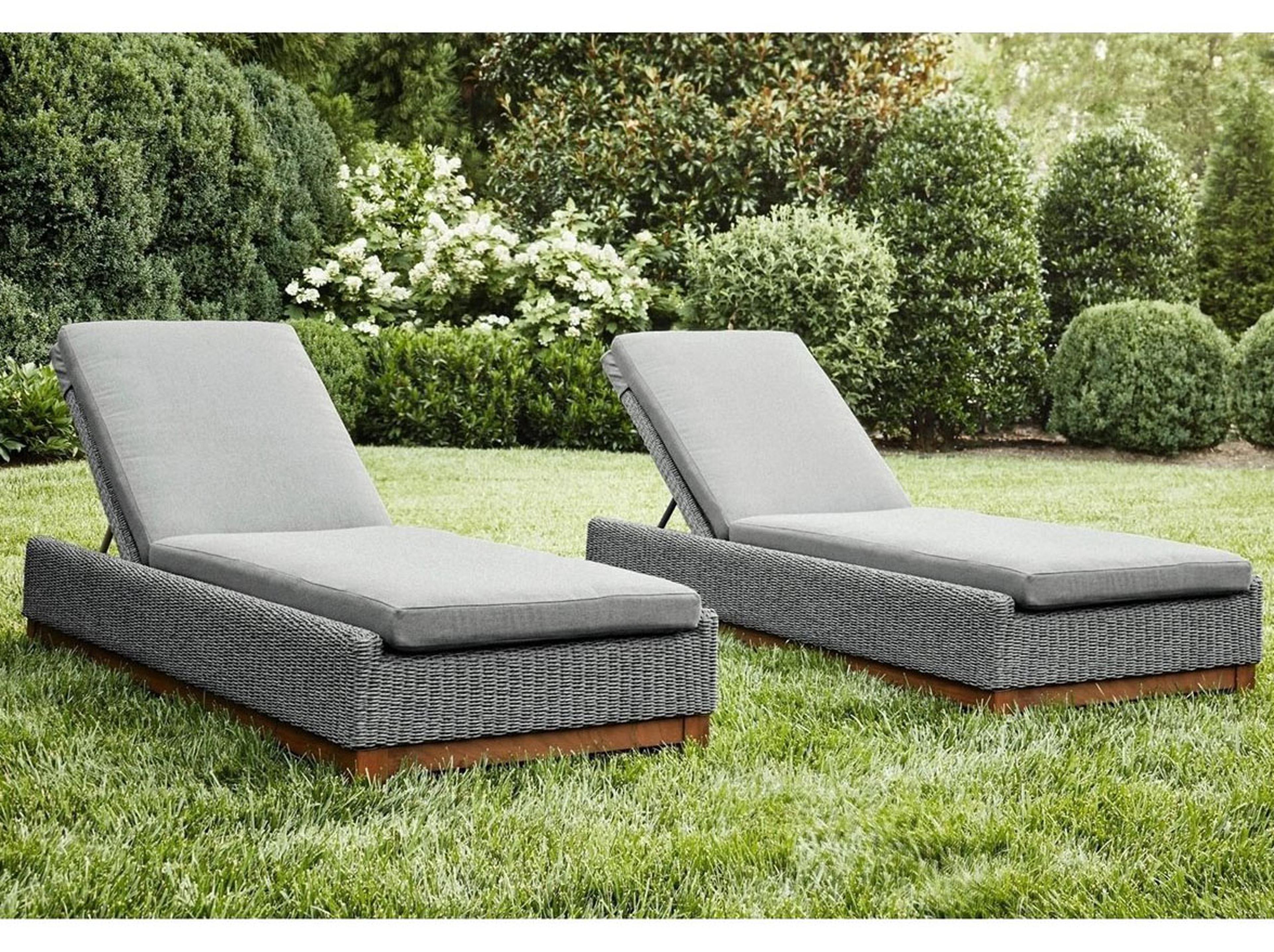 Jensen Outdoor Coral Lounge Set