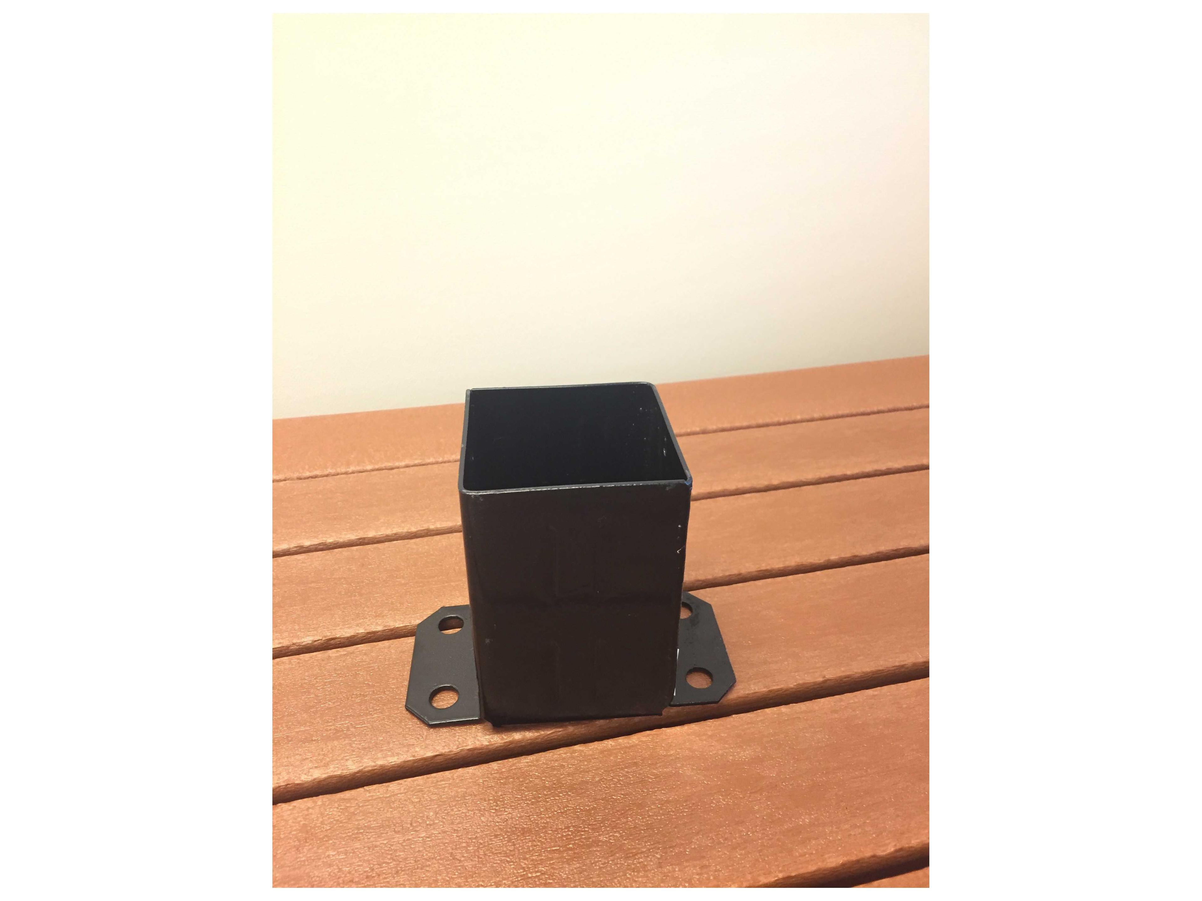 Frog Furnishings Accessories Concrete Black Surface Post Mount