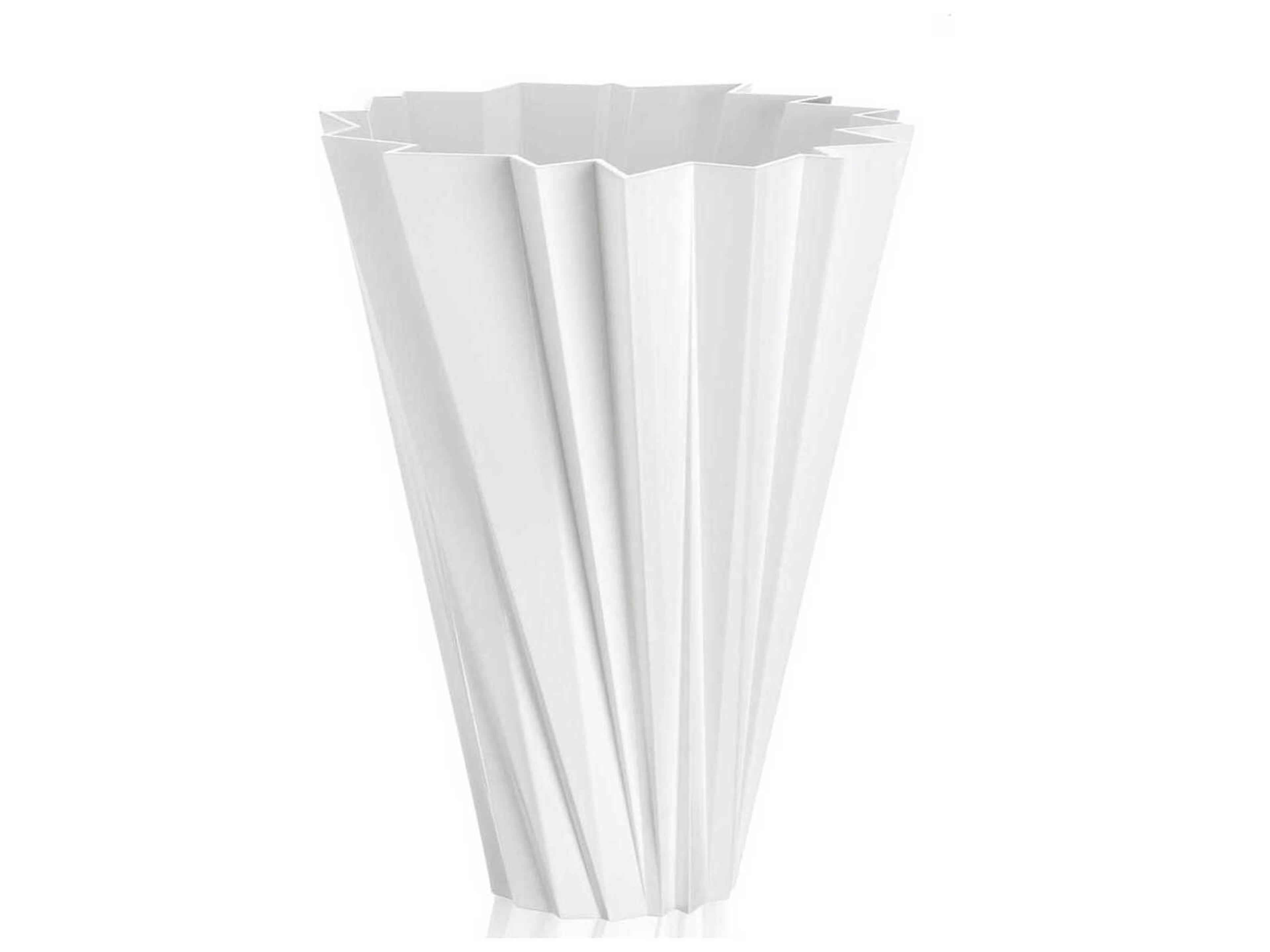 Kartell Outdoor Shanghai White Batch-dyed 14'' Vase