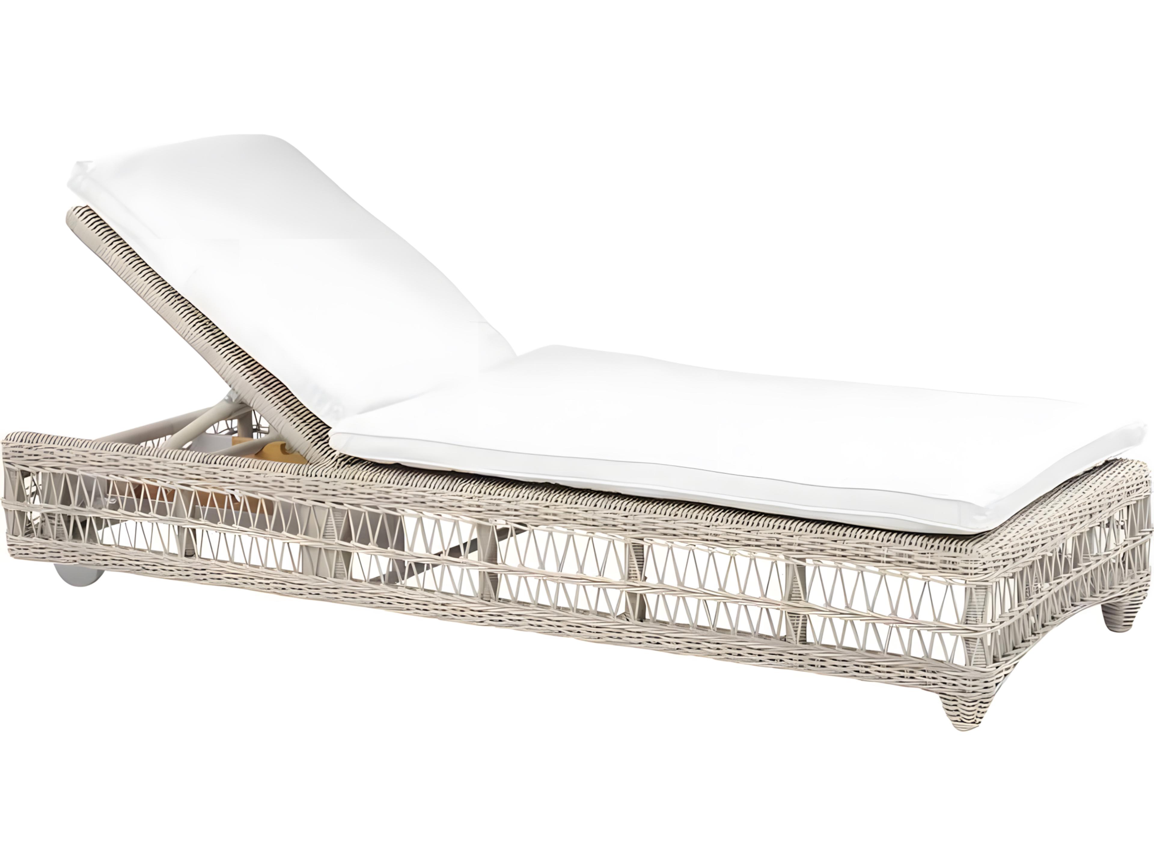 Kingsley Bate Southampton Wicker Cushion Chaise Lounge with Wheels