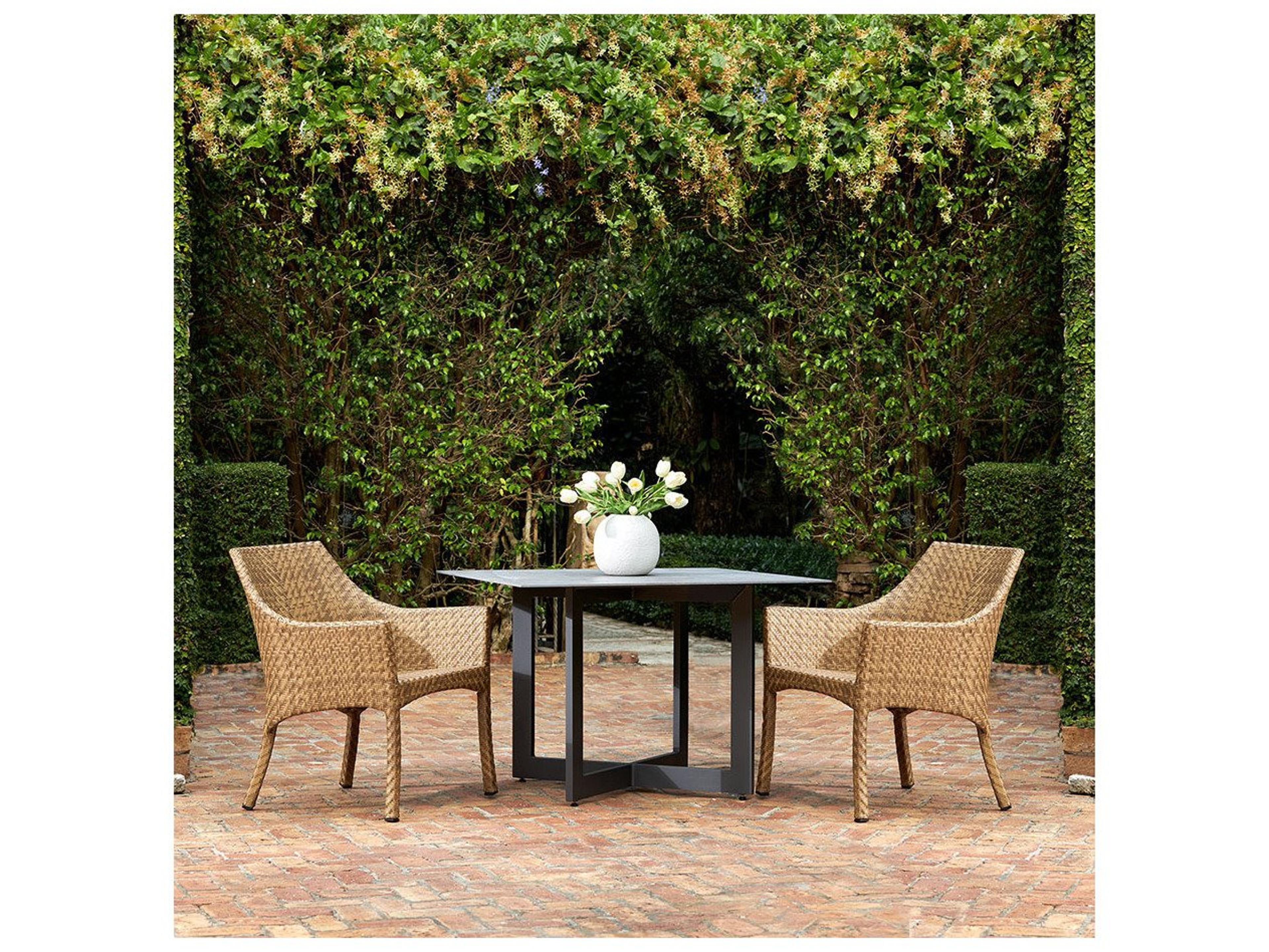 Lane Venture Millie Dining Set