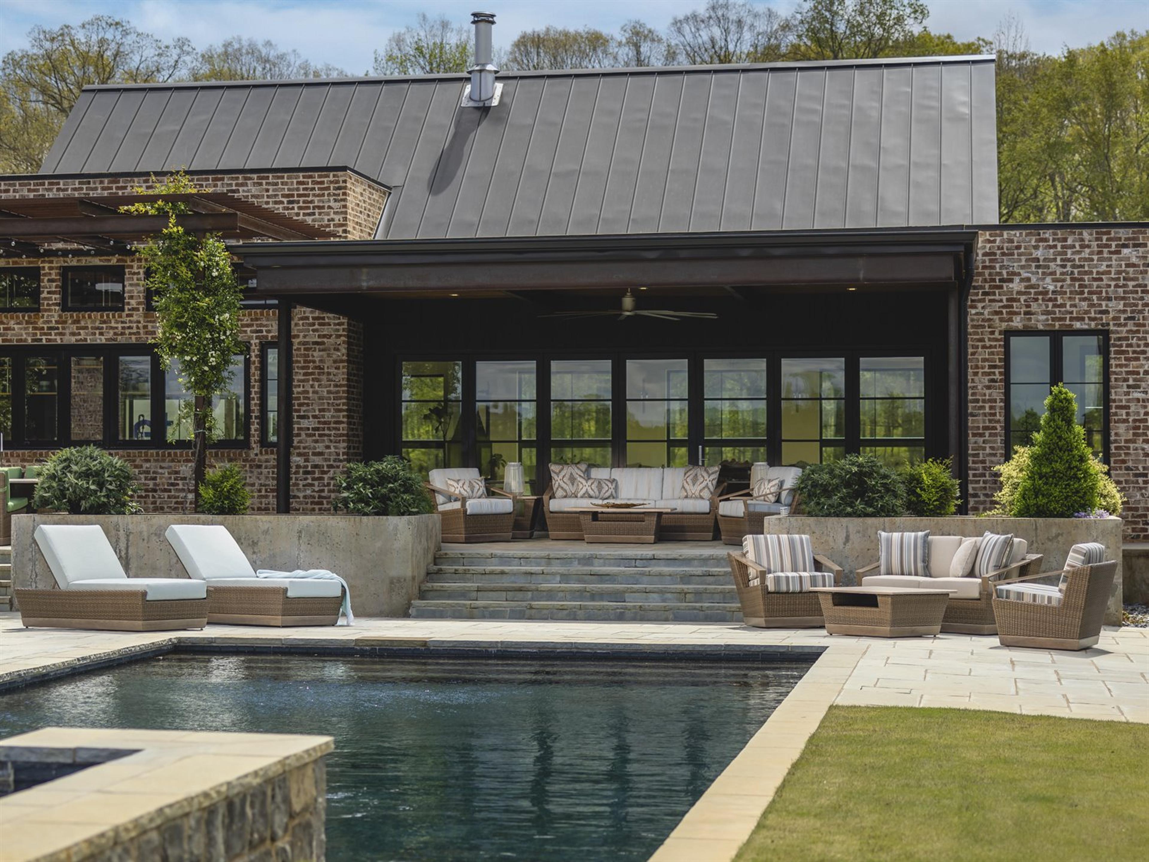 Lloyd Flanders Charisma Aluminum Wicker Lounge Set