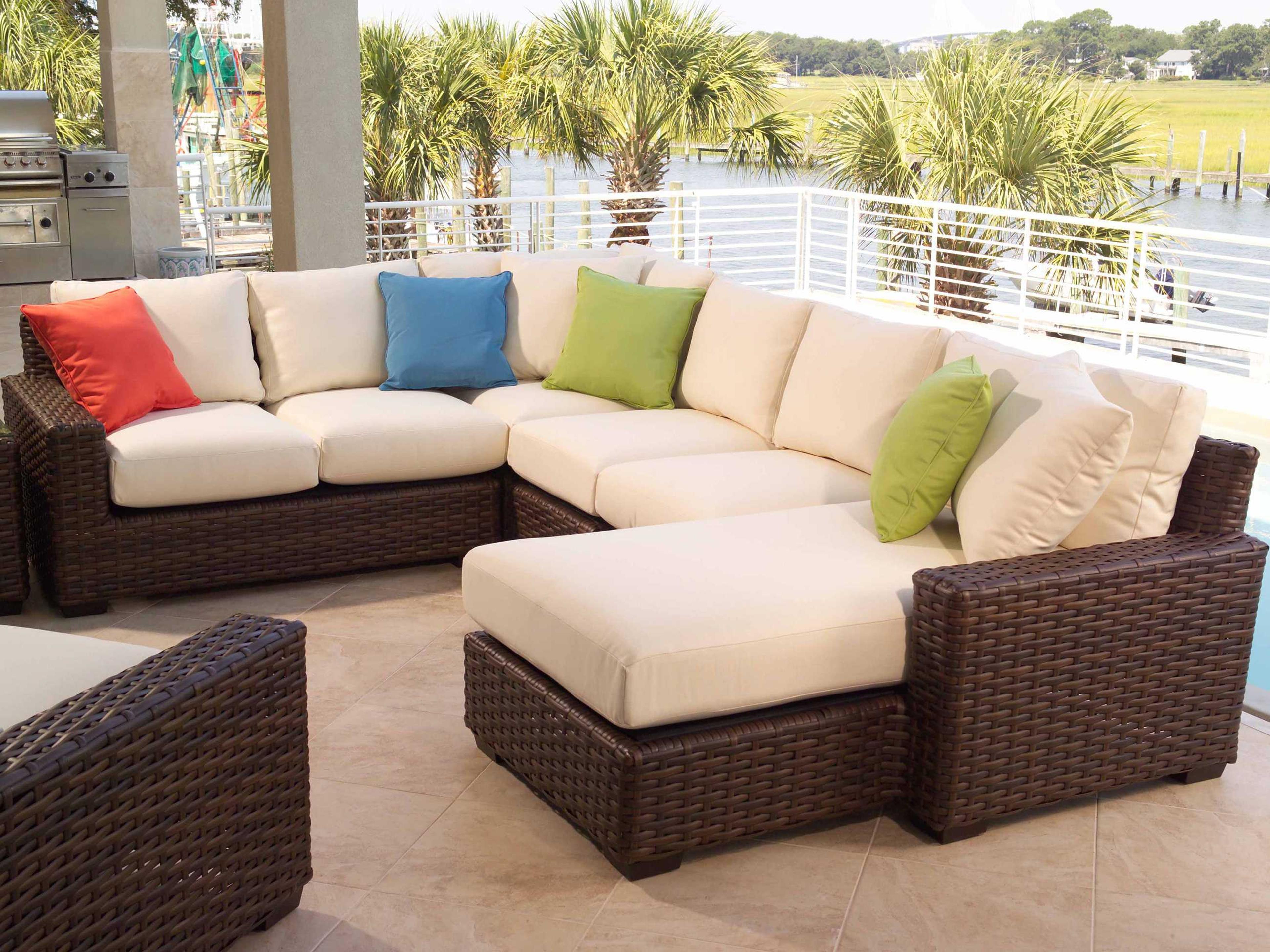 Lloyd Flanders Contempo Wicker Cushion Patio Lounge Set