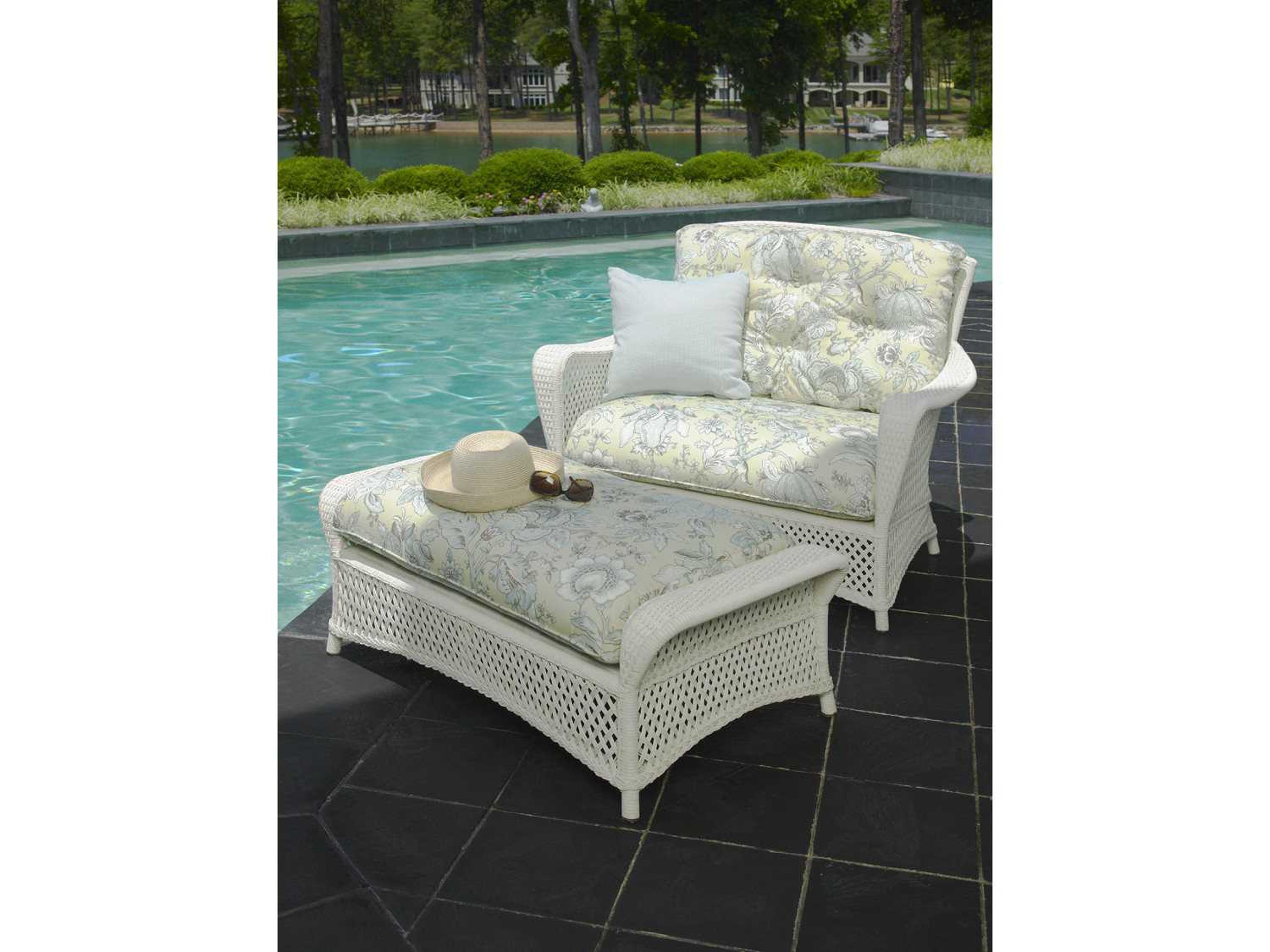 Lloyd Flanders Grand Traverse Wicker Lounge Set