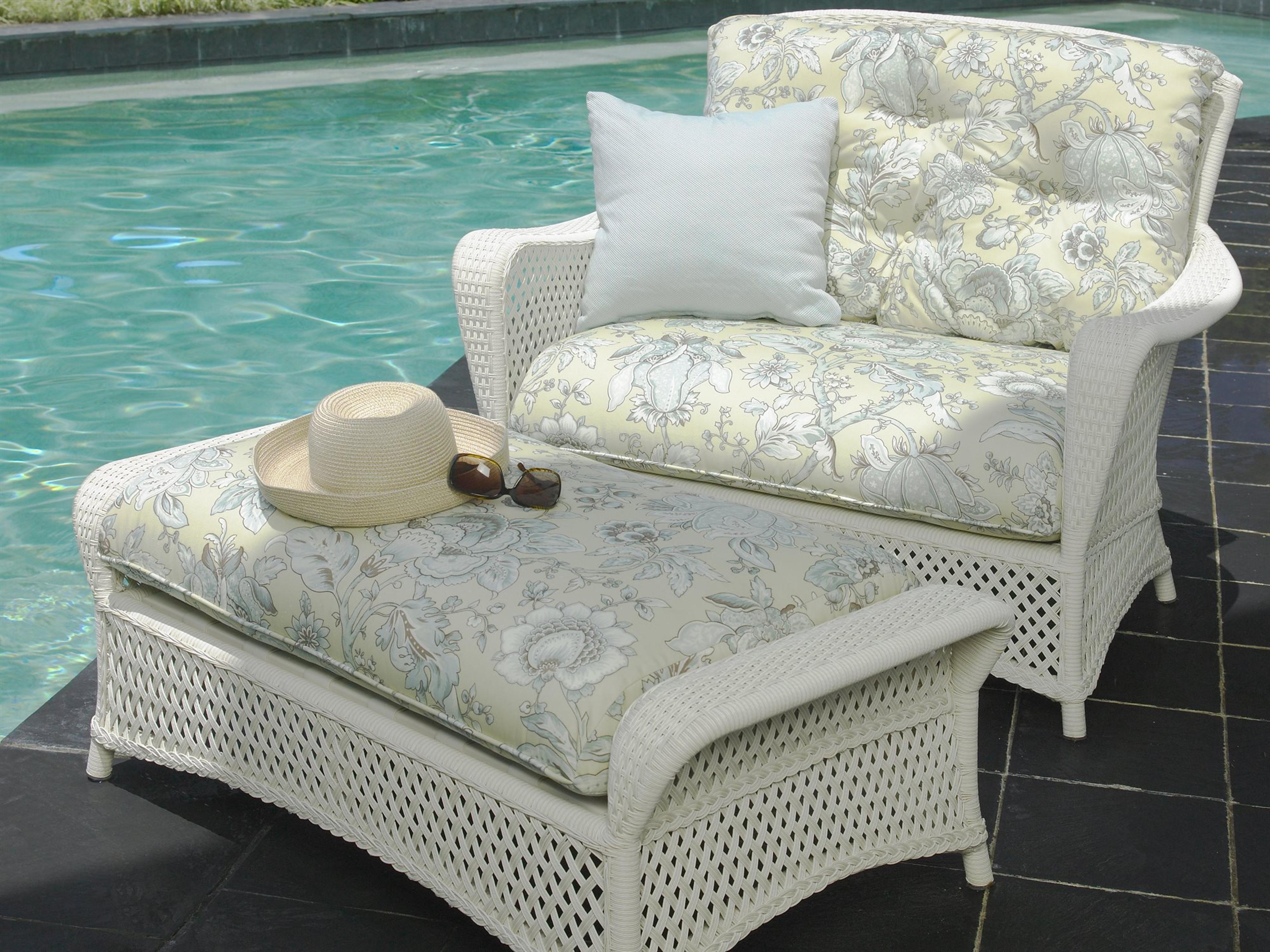 Lloyd Flanders Grand Traverse Wicker Patio Lounge Set