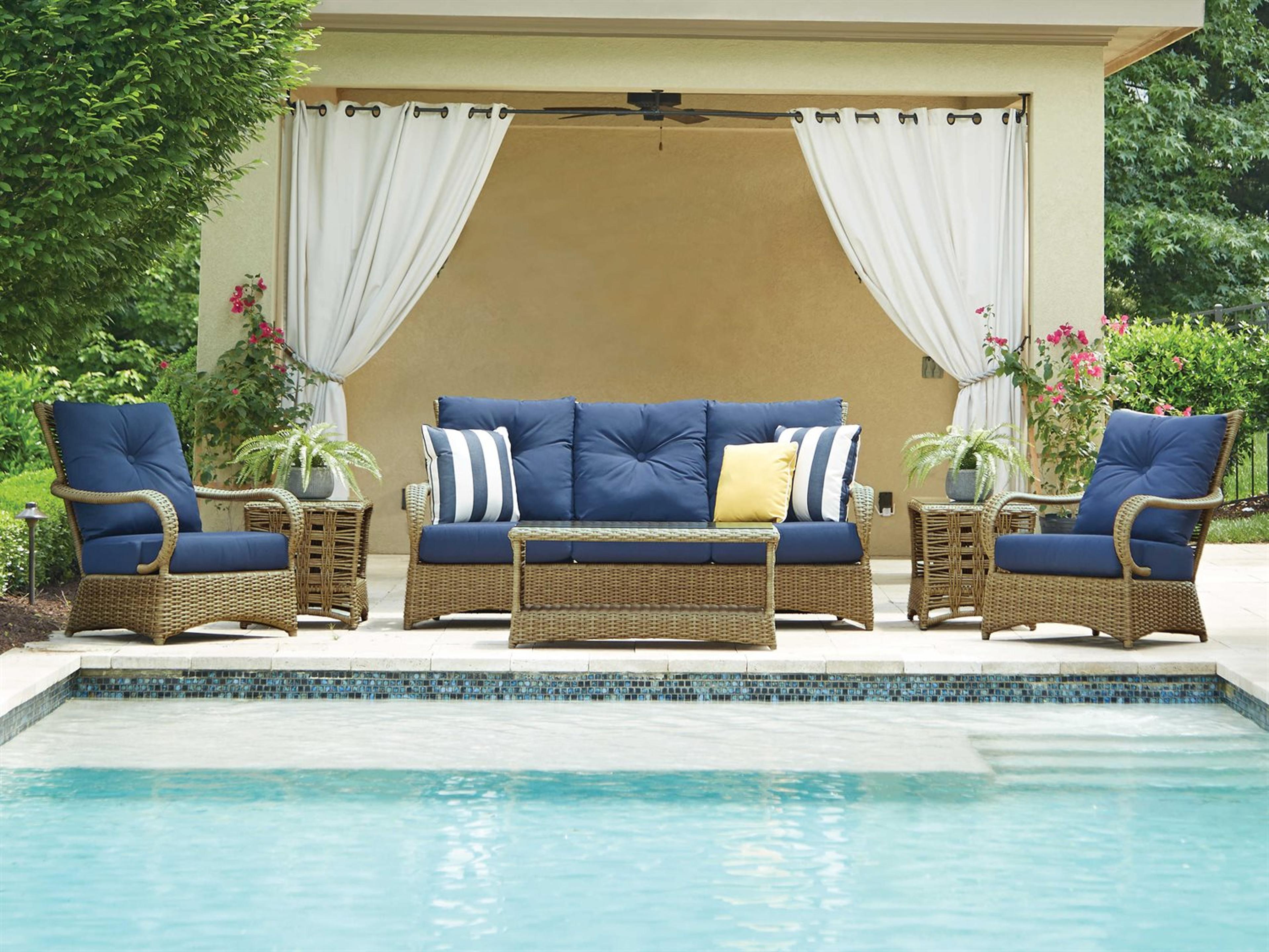 Lloyd Flanders Magnolia Wicker Outdoor Patio Lounge Set