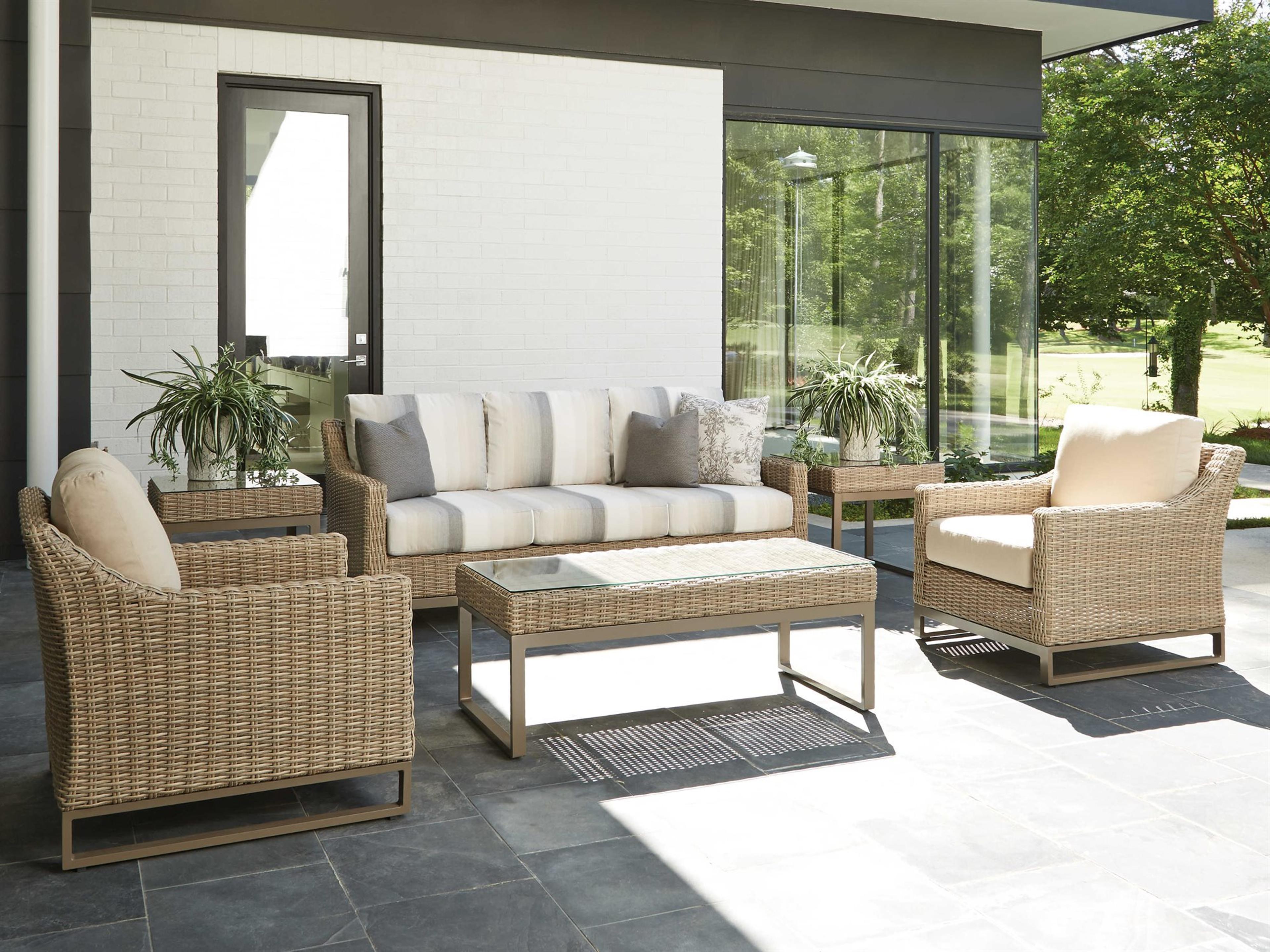 Lloyd Flanders Milan Wicker Outdoor Lounge Set
