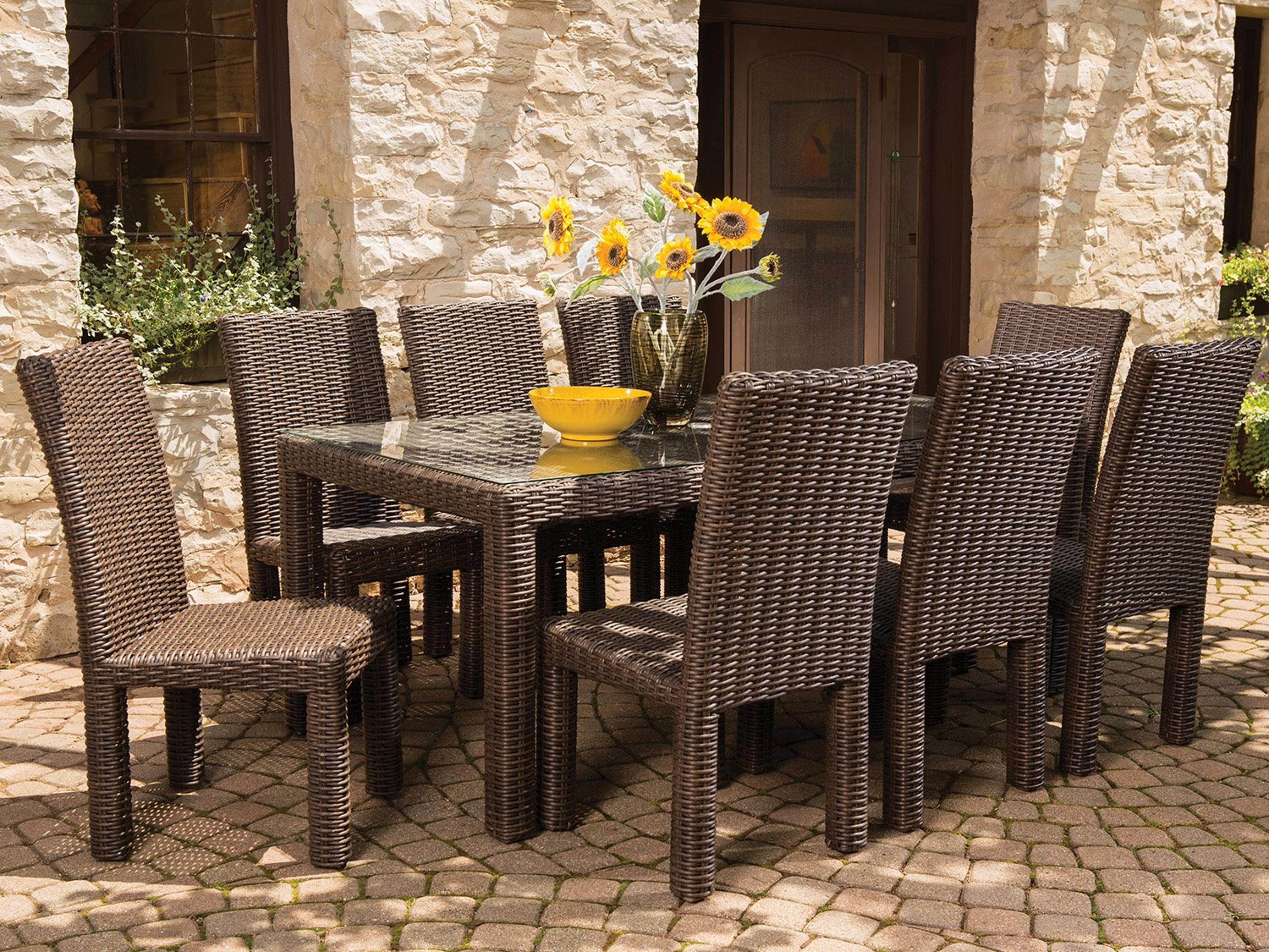Lloyd Flanders Mesa Wicker Outdoor Patio Dining Set