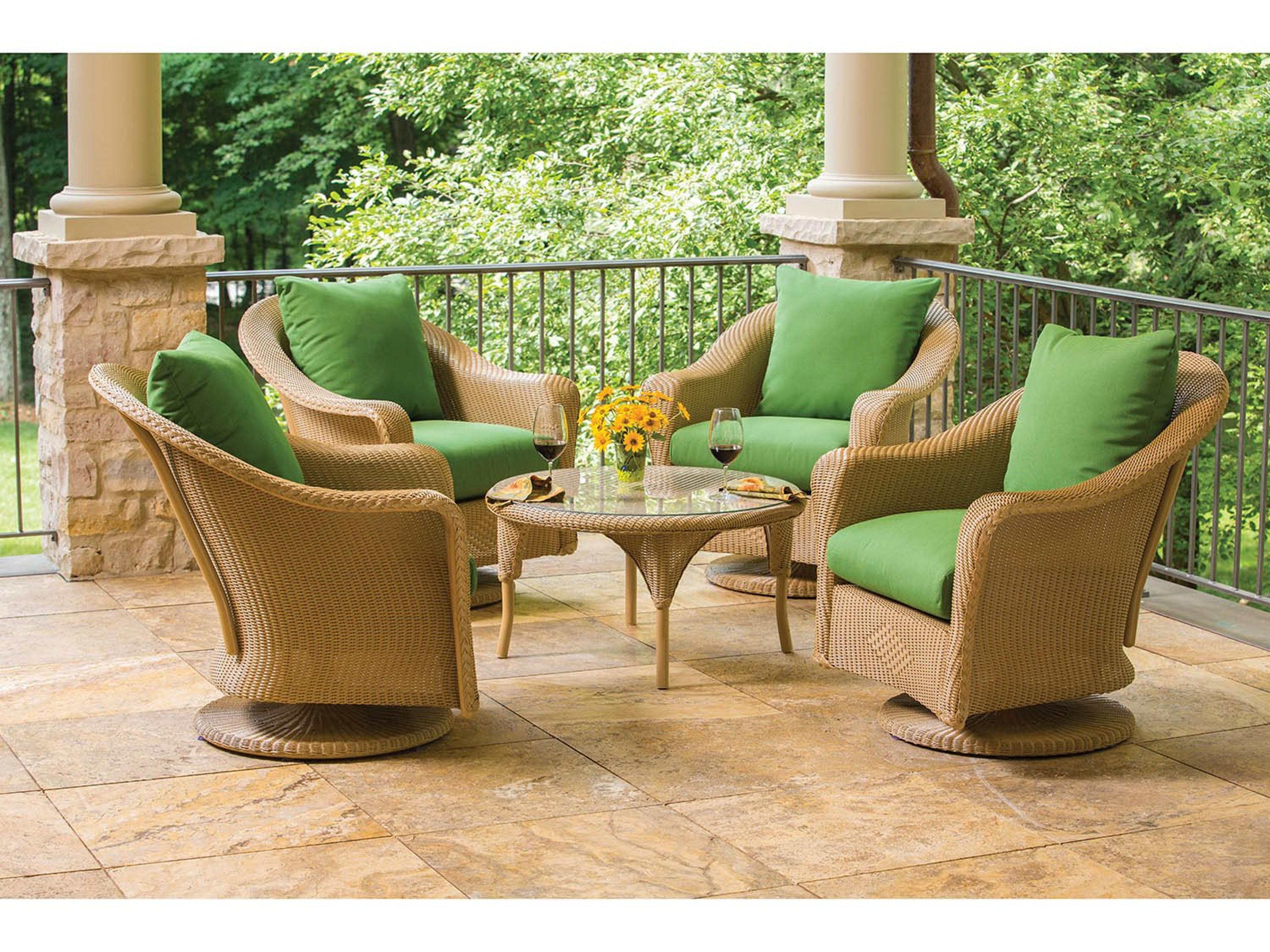 Lloyd Flanders Reflections Wicker Outdoor Lounge Set