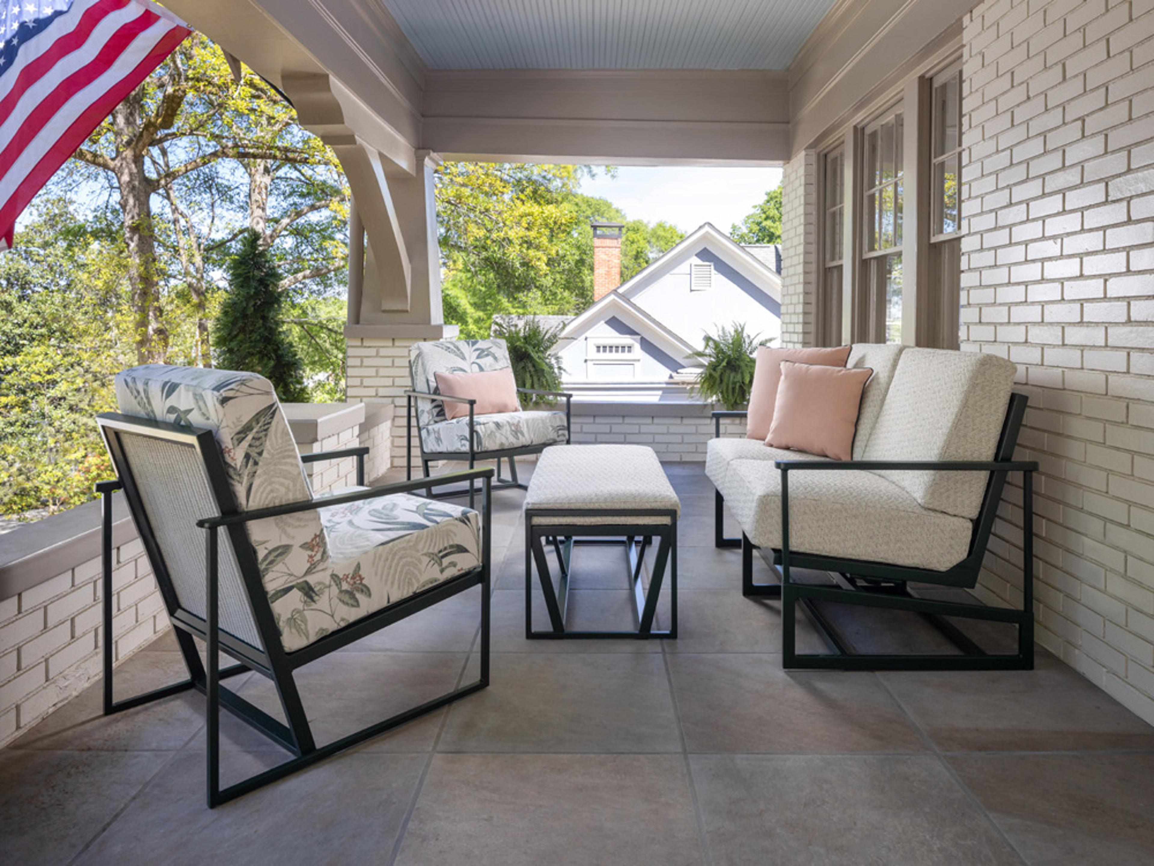 Lloyd Flanders Summit Aluminum Cushion Outdoor Patio Lounge Set