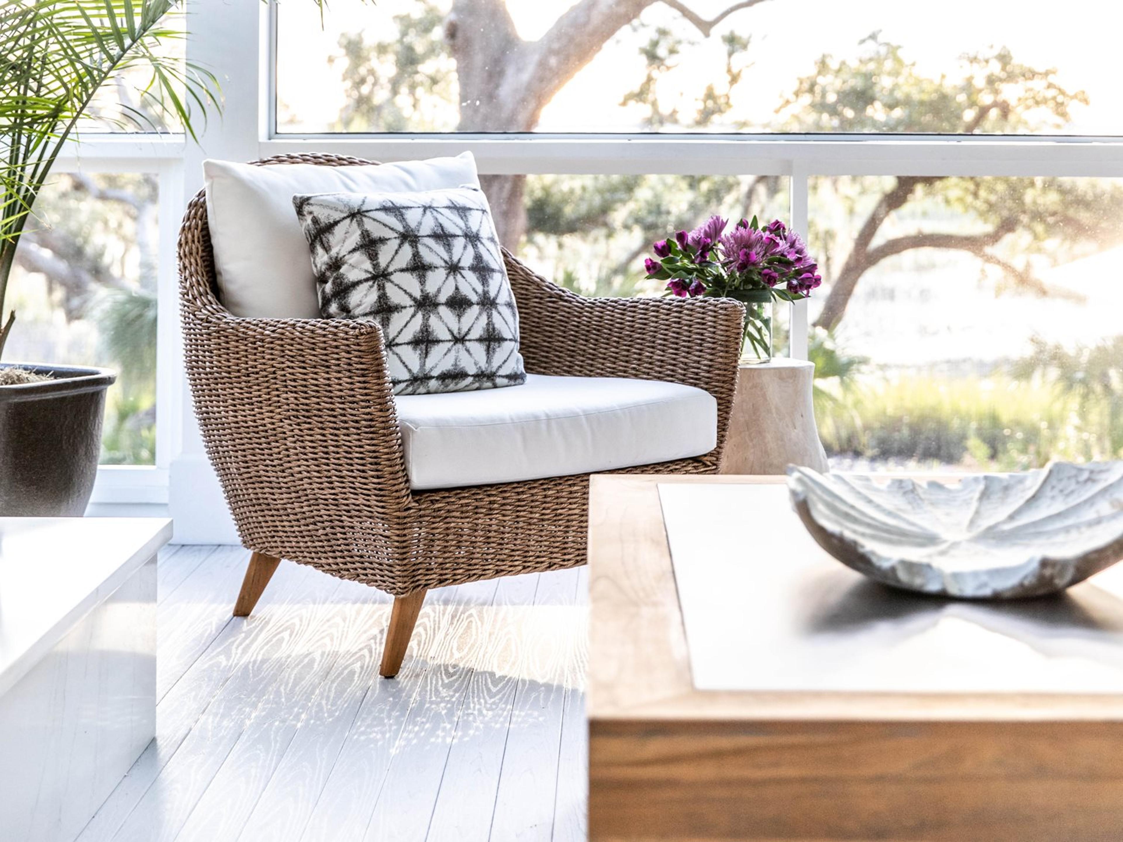 Lloyd Flanders Tobago Wicker Outdoor Lounge Set