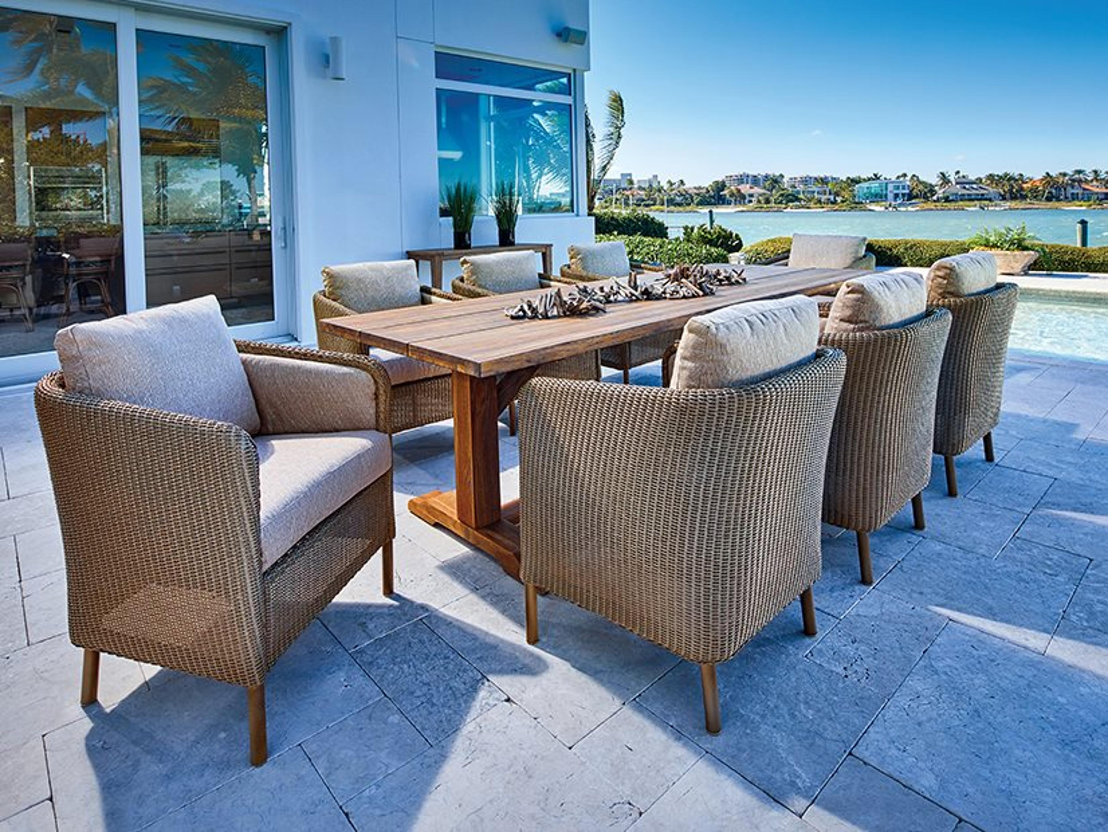 Lloyd Flanders Visions Wicker Outdoor Dining Set