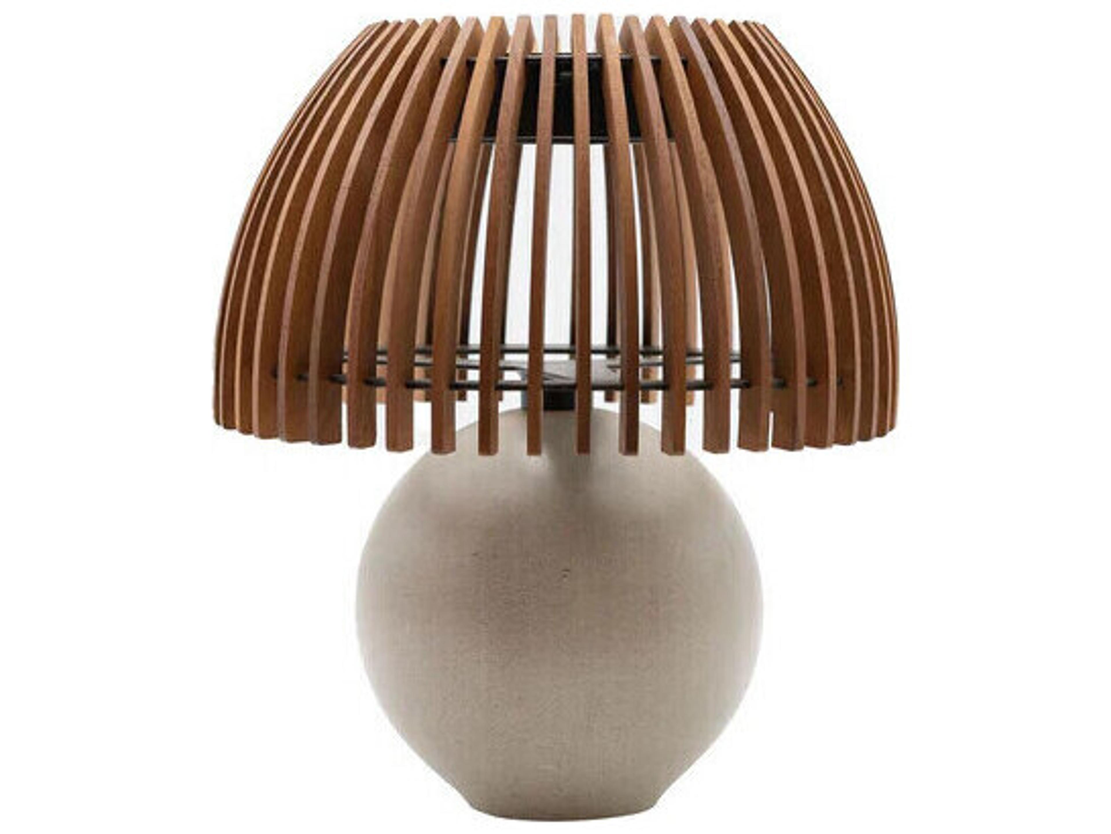 Les Jardins Alba 32-Light Outdoor Lamp