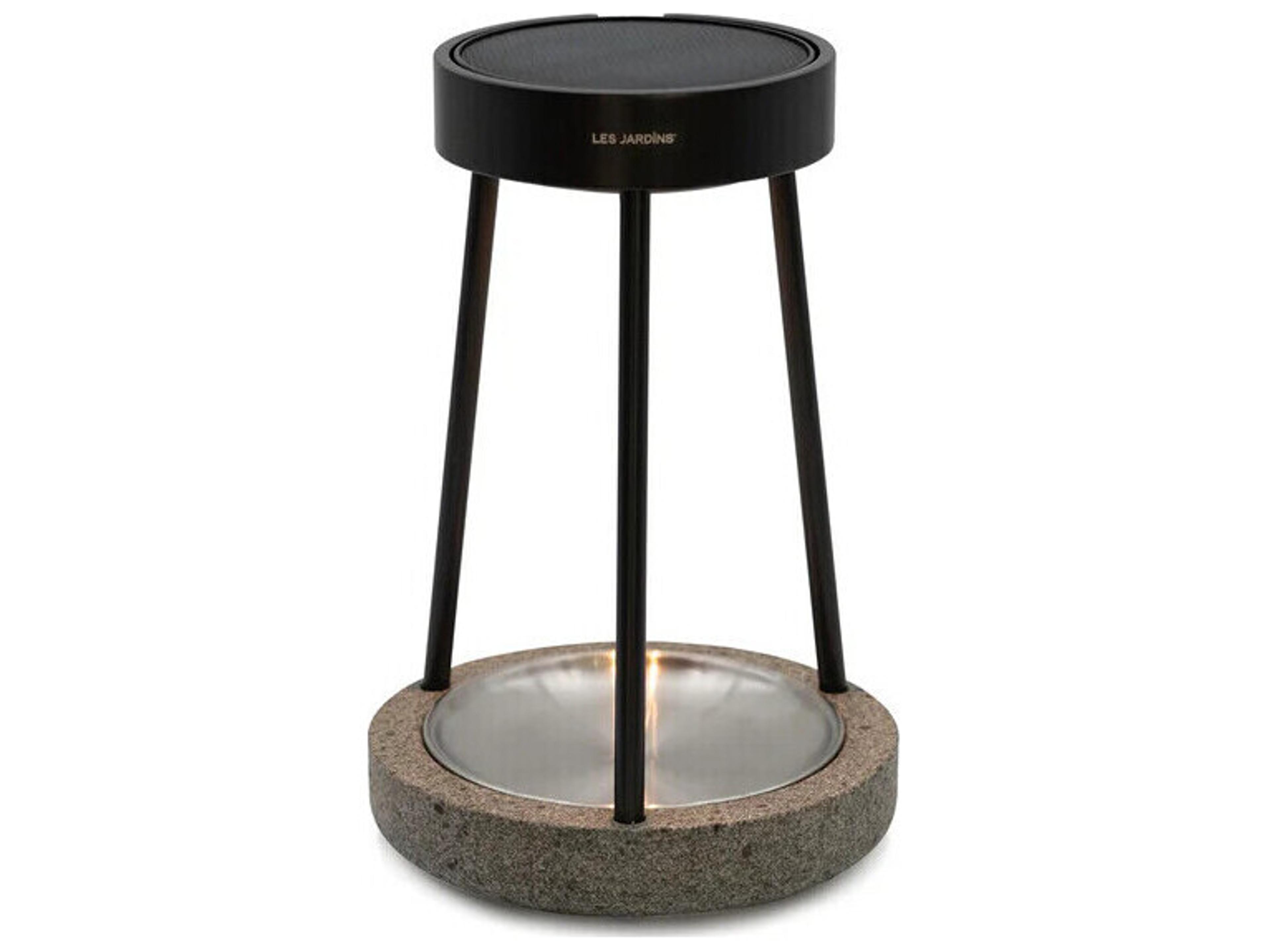 Les Jardins Bold 3-Light Outdoor Lamp