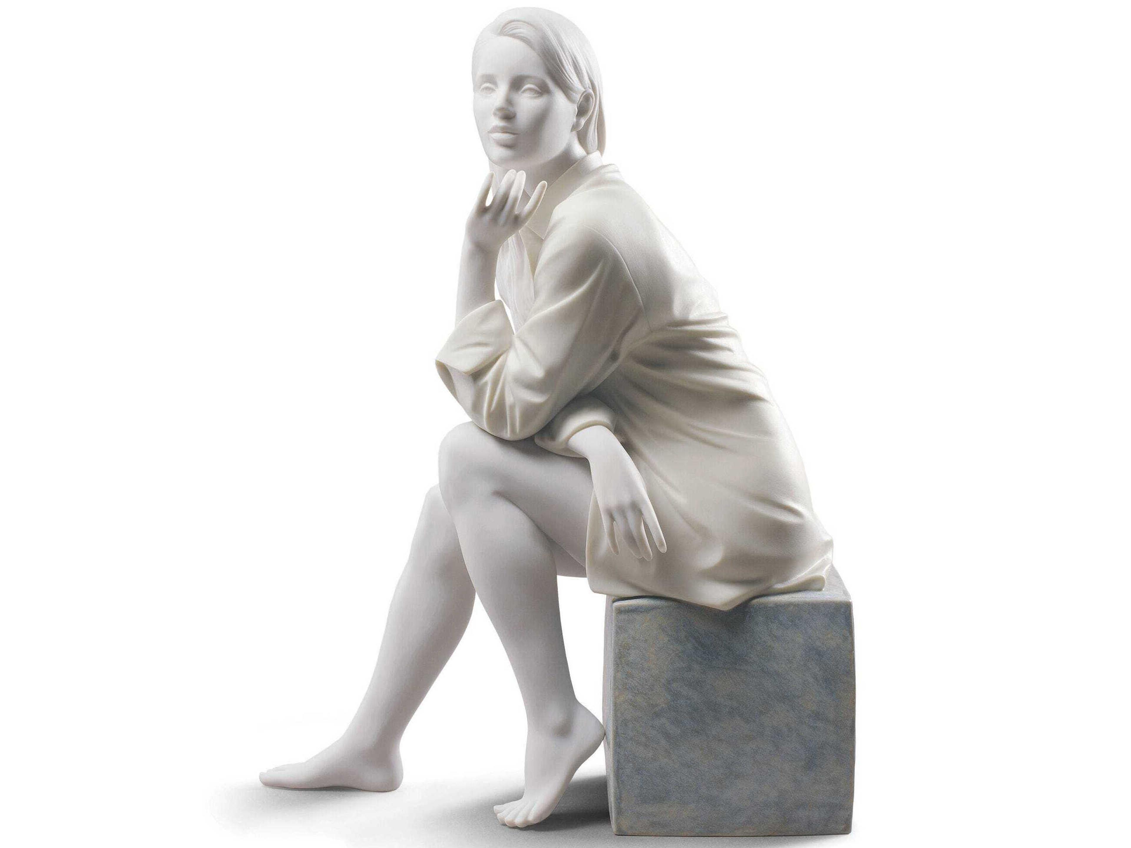 Lladro In My Thoughts Woman Figurine