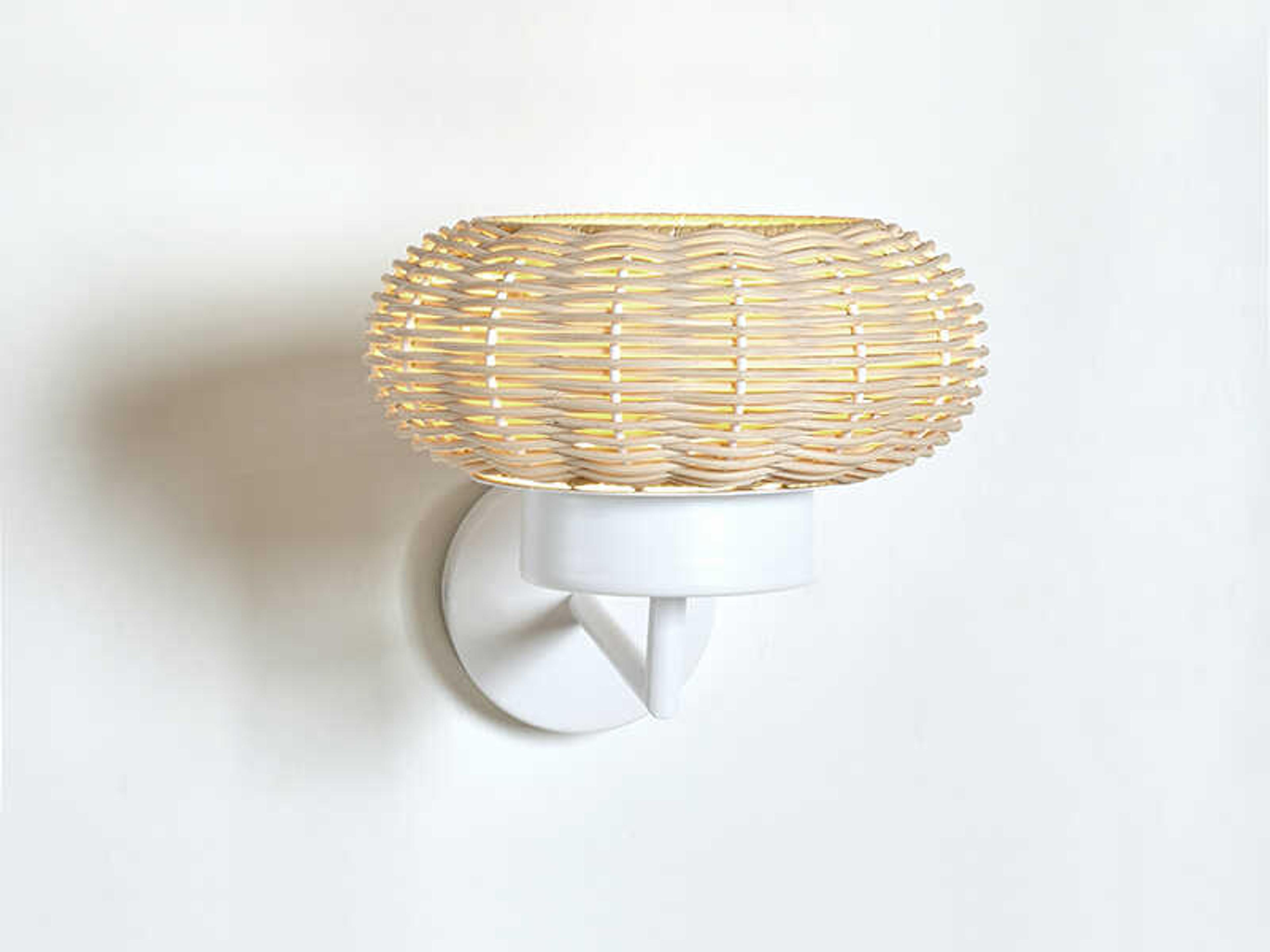 Luxcambra Niuet 1-Light White Wall Sconce