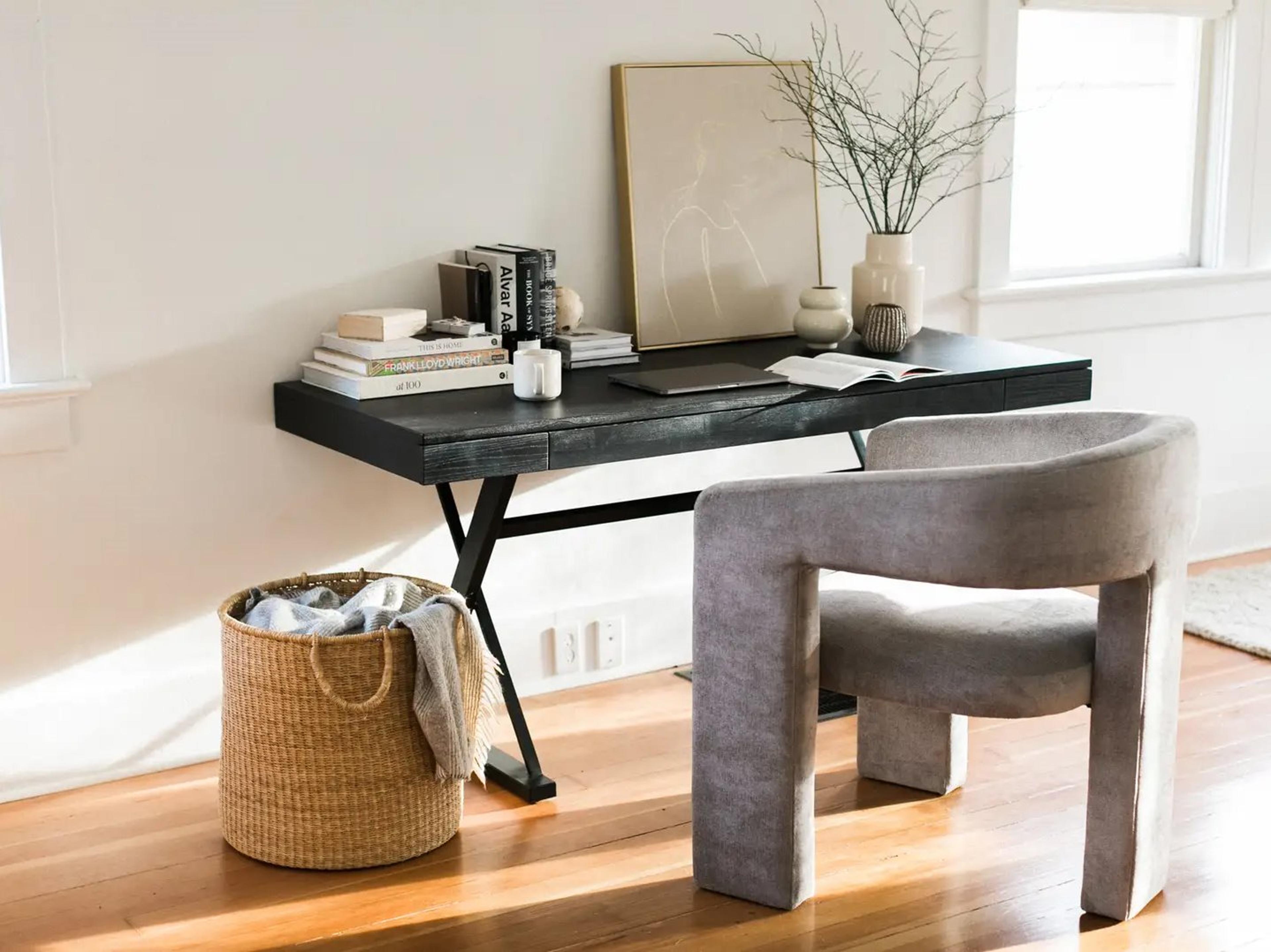 Moe's Home Elo Home Office Set