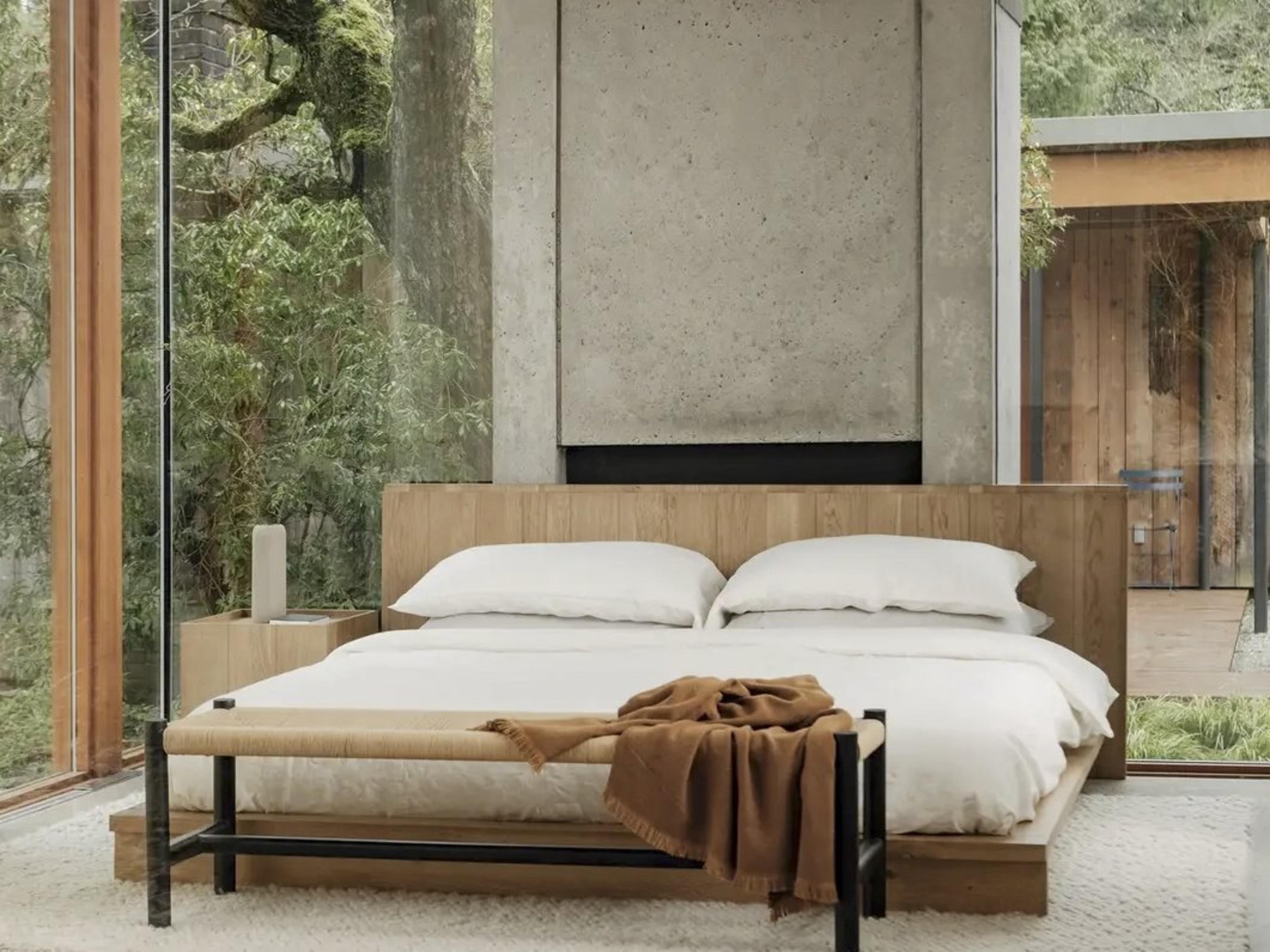 Moe's Home Plank Bedroom Set